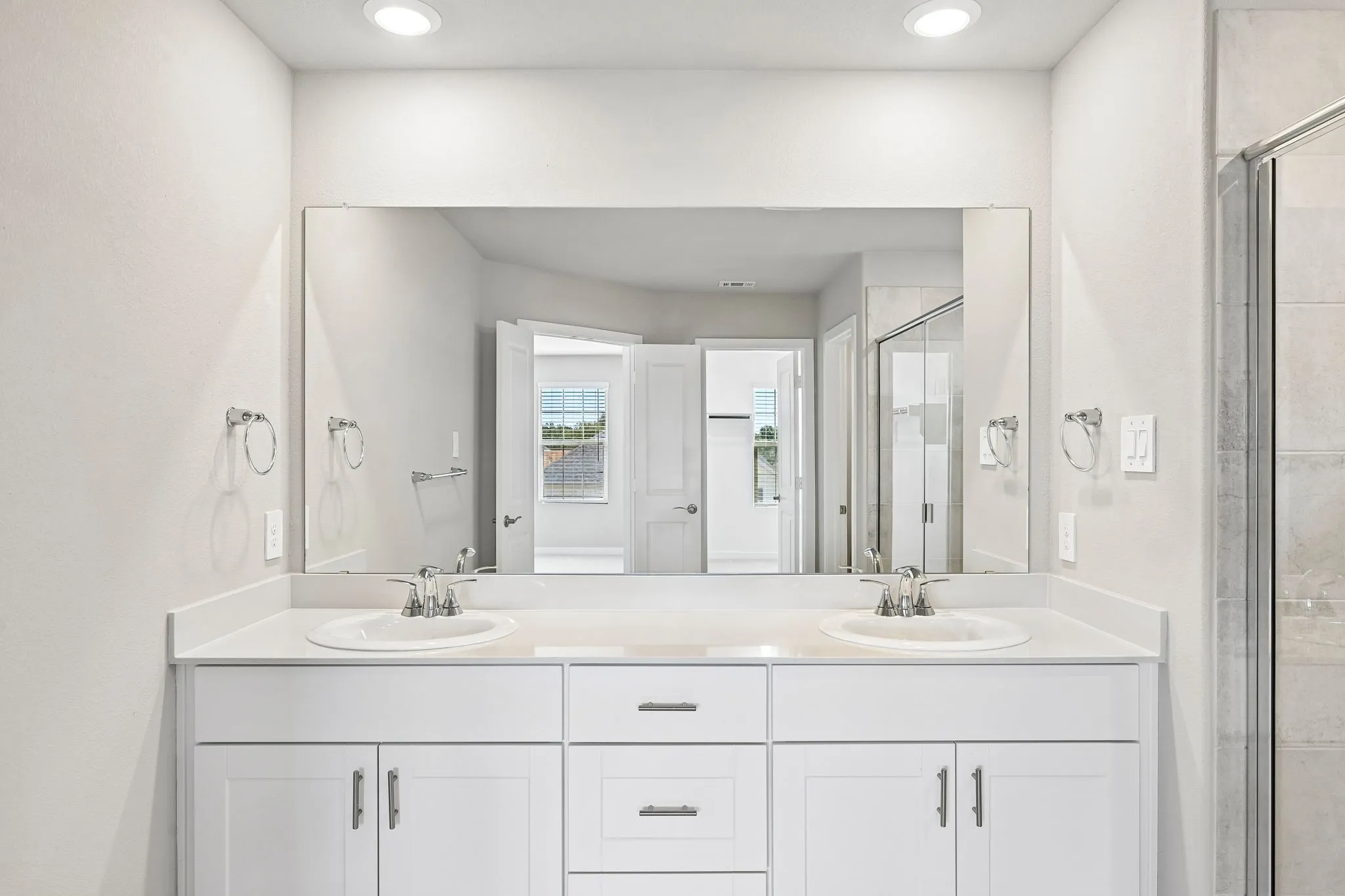 Photo is not of the actual home, but is an inspirational photo of builder’s model home and may depict options, furnishings, and/or decorator features that are not included.