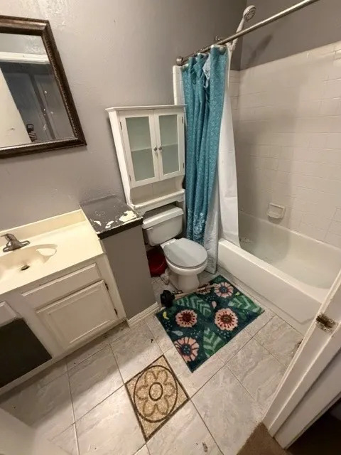 Single Family Residence For Sale in Denton County , 3406 Meadowview Drive, Corinth, Texas 76210, 3 Bedroom, 3 Bathroom, 2 Garage spaces, 2,318 Sqft, built in 1994, mls#21390523, Real Estate Agent in Corinth, Homes For Sale in Denton county, Homes For Sale in Corinth, Realtor in Corinth Texas, Real Estate Brokerage Independent Realty Texas, Luminita Cordes Realtor