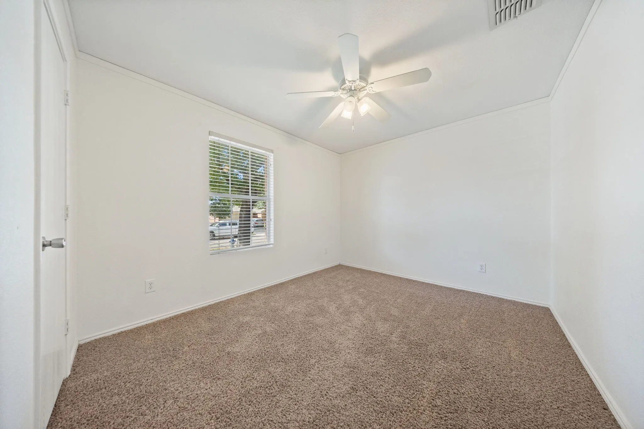 Single Family Residence For Rent in Collin County , 1110 Antoinette Drive, Princeton, Texas 75407, 3 Bedroom, 2 Bathroom, 2 Garage spaces, 1,439 Sqft, built in 2005, mls#21389222, Real Estate Agent in Princeton, Homes For Rent in Collin county, Homes For Rent in Princeton, Realtor in Princeton Texas, Real Estate Brokerage Independent Realty Texas, Luminita Cordes Realtor