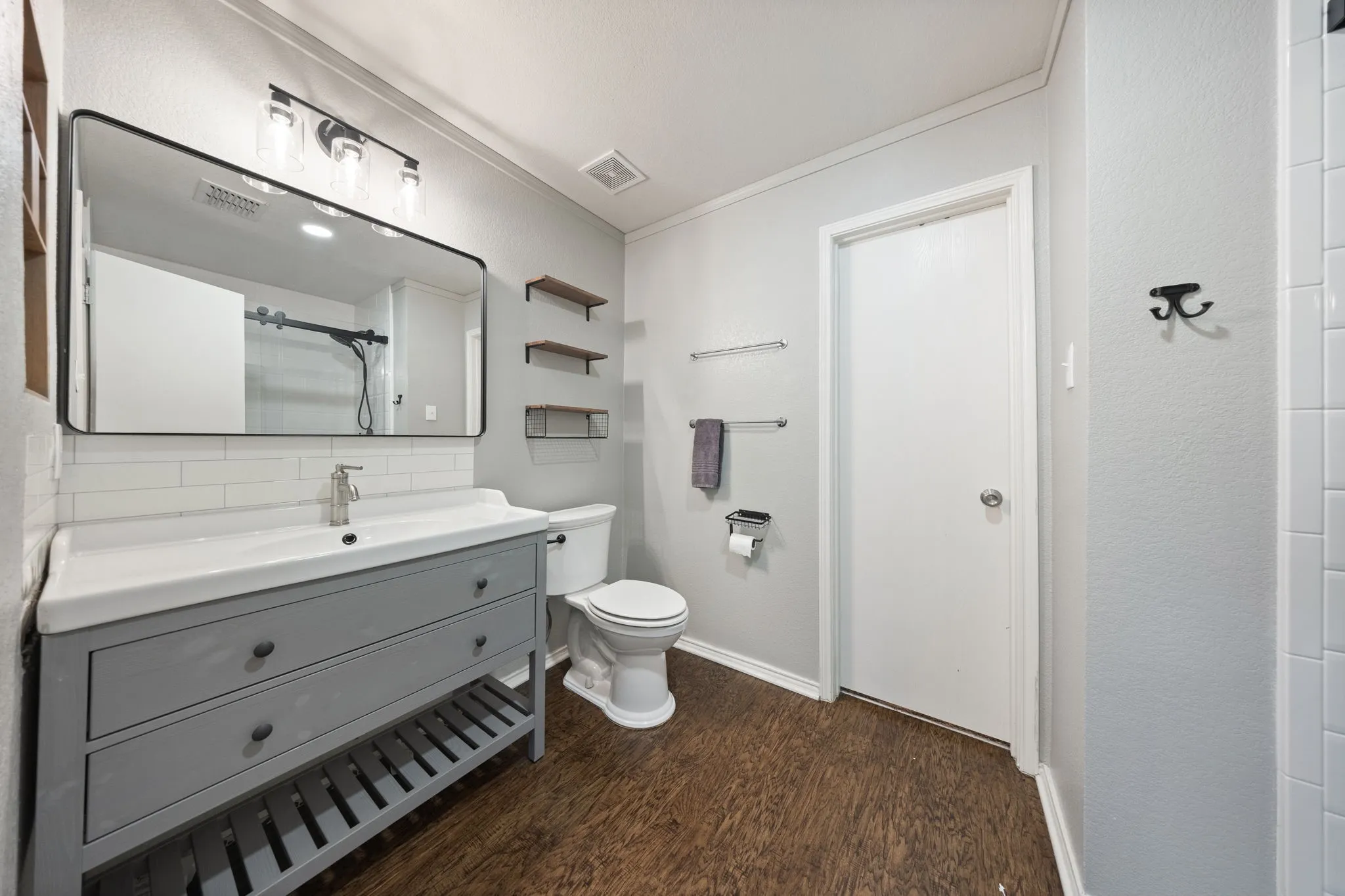 Single Family Residence For Rent in Collin County , 1110 Antoinette Drive, Princeton, Texas 75407, 3 Bedroom, 2 Bathroom, 2 Garage spaces, 1,439 Sqft, built in 2005, mls#21389222, Real Estate Agent in Princeton, Homes For Rent in Collin county, Homes For Rent in Princeton, Realtor in Princeton Texas, Real Estate Brokerage Independent Realty Texas, Luminita Cordes Realtor