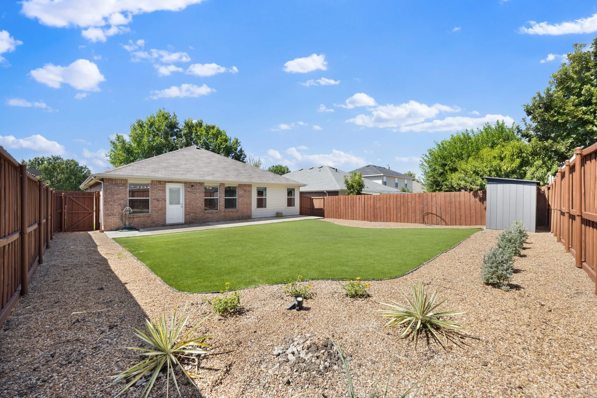 Single Family Residence For Rent in Collin County , 1110 Antoinette Drive, Princeton, Texas 75407, 3 Bedroom, 2 Bathroom, 2 Garage spaces, 1,439 Sqft, built in 2005, mls#21389222, Real Estate Agent in Princeton, Homes For Rent in Collin county, Homes For Rent in Princeton, Realtor in Princeton Texas, Real Estate Brokerage Independent Realty Texas, Luminita Cordes Realtor