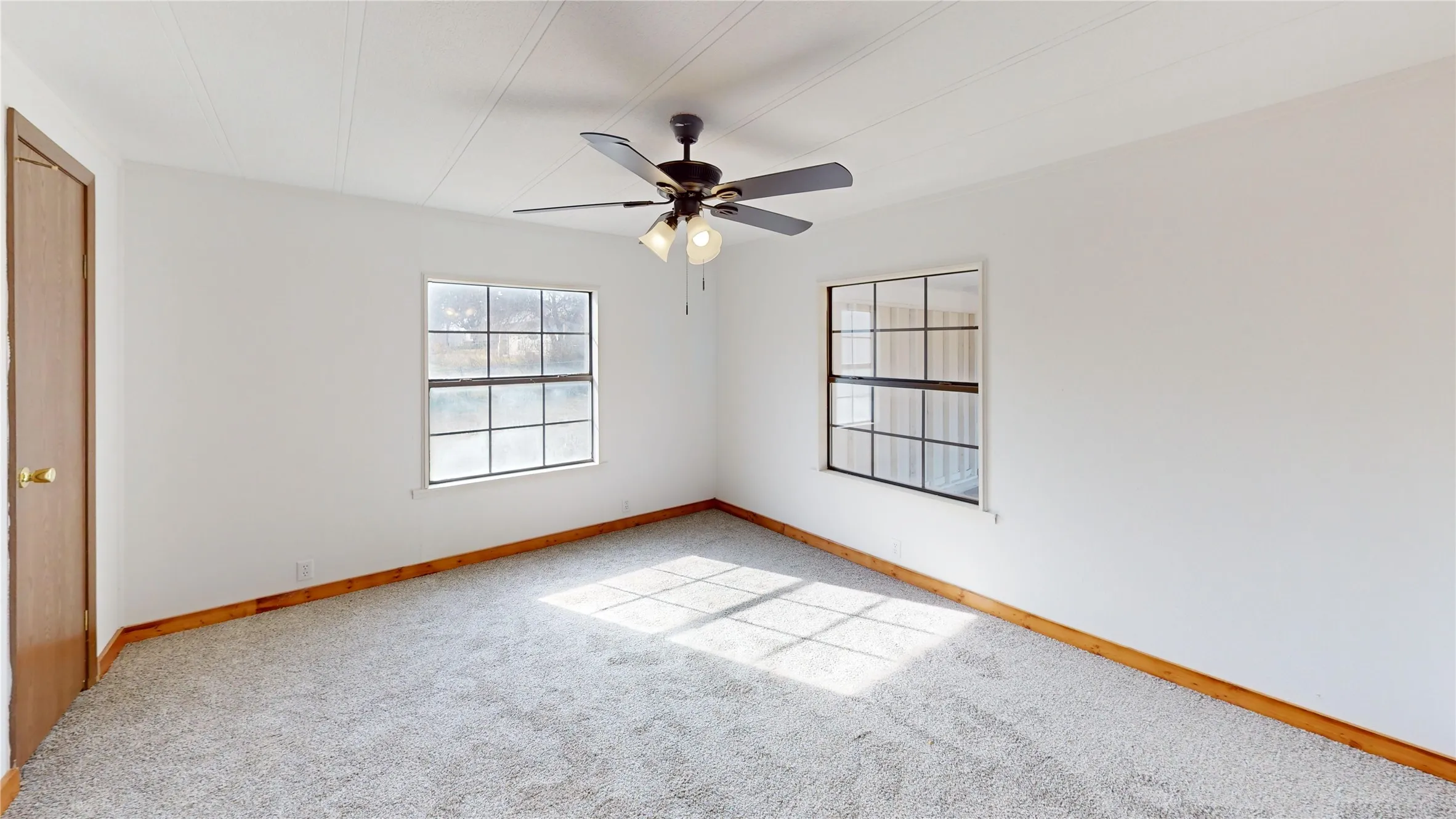 Single Family Residence For Sale in Mason County , 1105 Westmoreland, Mason, Texas 76856, 3 Bedroom, 2 Bathroom, Garage spaces, 2,236 Sqft, built in 1983, mls#21390529, Real Estate Agent in Mason, Homes For Sale in Mason county, Homes For Sale in Mason, Realtor in Mason Texas, Real Estate Brokerage Independent Realty Texas, Luminita Cordes Realtor