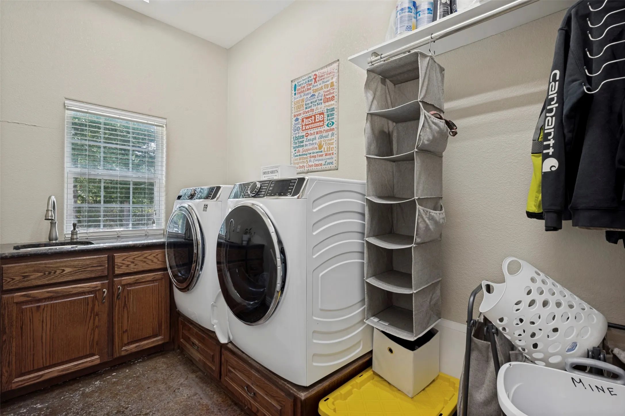 Single Family Residence For Sale in Henderson County , 30971 Fm 85, Kemp, Texas 75143, 4 Bedroom, 4 Bathroom, 3 Garage spaces, 3,214 Sqft, built in 2011, mls#21382643, Real Estate Agent in Kemp, Homes For Sale in Henderson county, Homes For Sale in Kemp, Realtor in Kemp Texas, Real Estate Brokerage Independent Realty Texas, Luminita Cordes Realtor