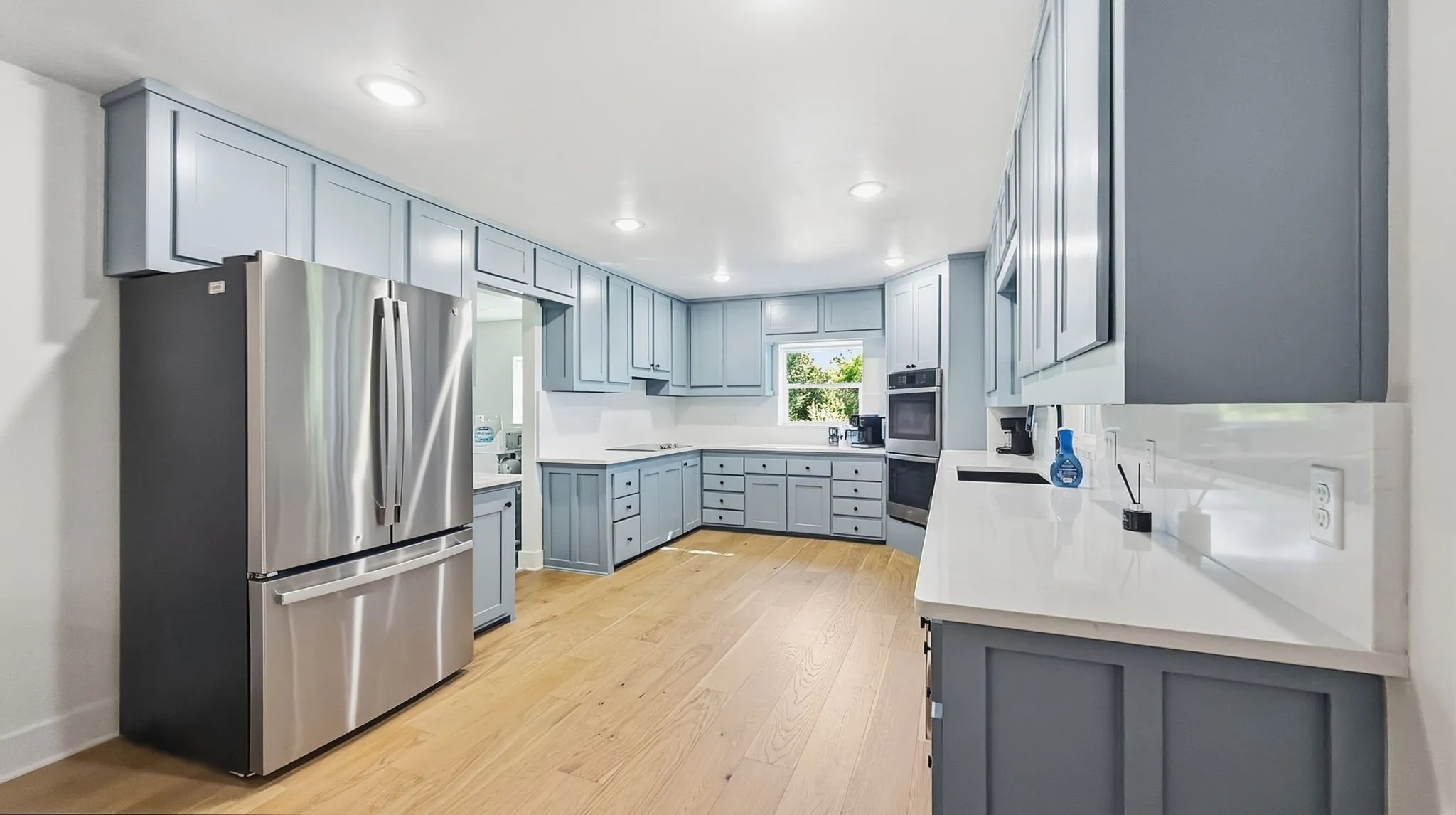 Single Family Residence For Sale in Palo Pinto County , 1031 Airport Road, Graford, Texas 76449, 4 Bedroom, 3 Bathroom, Garage spaces, 3,027 Sqft, built in 1986, mls#21390394, Real Estate Agent in Graford, Homes For Sale in Palo Pinto county, Homes For Sale in Graford, Realtor in Graford Texas, Real Estate Brokerage Independent Realty Texas, Luminita Cordes Realtor
