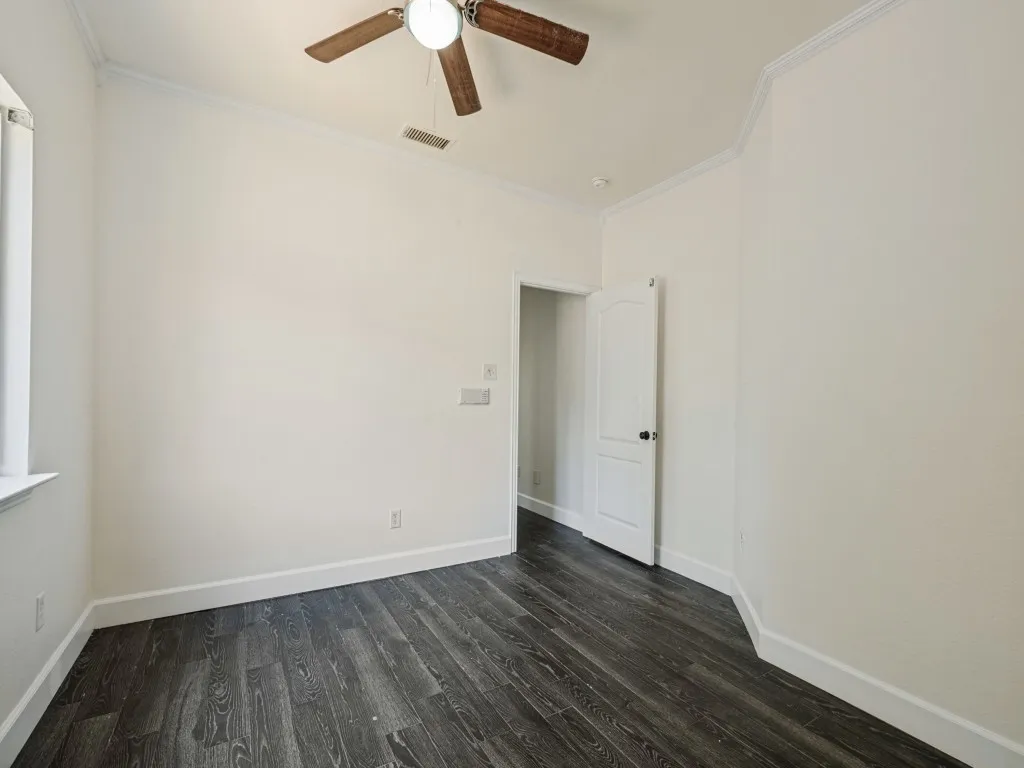 Single Family Residence For Sale in Tarrant County , 607 Biscayne Drive, Mansfield, Texas 76063, 5 Bedroom, 2 Bathroom, 2 Garage spaces, 2,729 Sqft, built in 2001, mls#21390472, Real Estate Agent in Mansfield, Homes For Sale in Tarrant county, Homes For Sale in Mansfield, Realtor in Mansfield Texas, Real Estate Brokerage Independent Realty Texas, Luminita Cordes Realtor