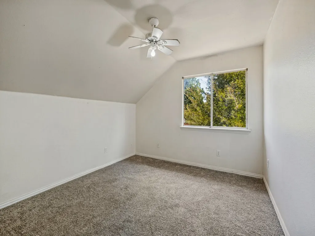 Single Family Residence For Sale in Tarrant County , 607 Biscayne Drive, Mansfield, Texas 76063, 5 Bedroom, 2 Bathroom, 2 Garage spaces, 2,729 Sqft, built in 2001, mls#21390472, Real Estate Agent in Mansfield, Homes For Sale in Tarrant county, Homes For Sale in Mansfield, Realtor in Mansfield Texas, Real Estate Brokerage Independent Realty Texas, Luminita Cordes Realtor