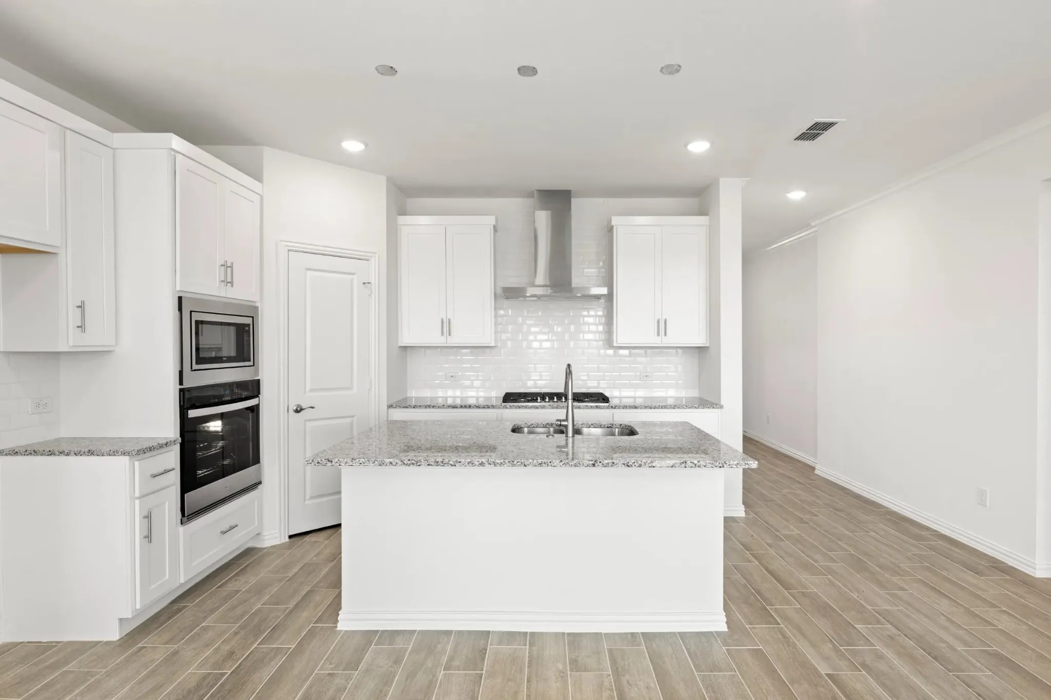Single Family Residence For Sale in Collin County , 904 Dewy Lake Place, Lavon, Texas 75166, 4 Bedroom, 3 Bathroom, 2 Garage spaces, 2,621 Sqft, built in 2026, mls#21390557, Real Estate Agent in Lavon, Homes For Sale in Collin county, Homes For Sale in Lavon, Realtor in Lavon Texas, Real Estate Brokerage Independent Realty Texas, Luminita Cordes Realtor