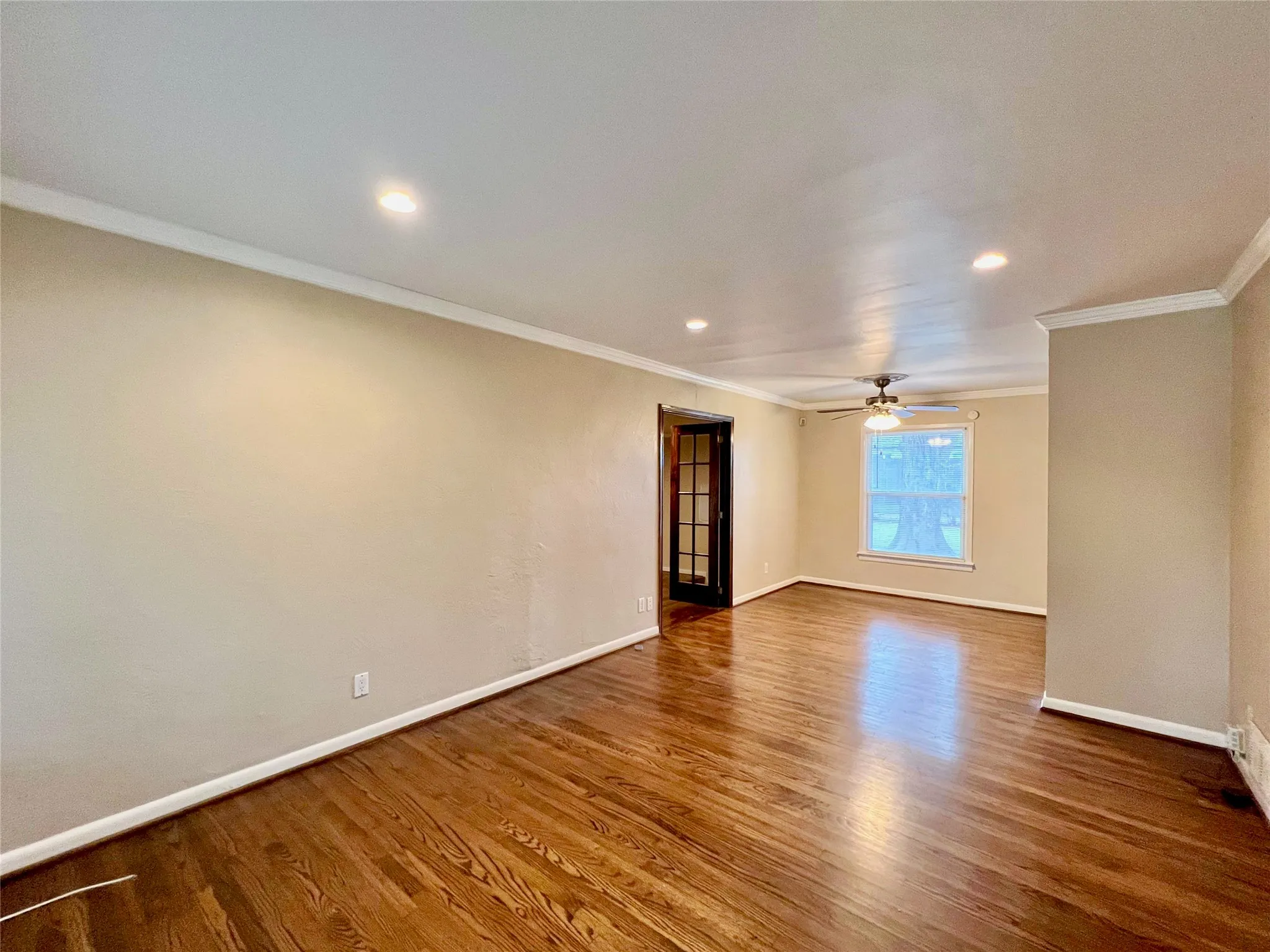 Single Family Residence For Sale in Dallas County , 3309 San Marcus Avenue, Dallas, Texas 75228, 3 Bedroom, 2 Bathroom, Garage spaces, 1,520 Sqft, built in 1955, mls#21390556, Real Estate Agent in Dallas, Homes For Sale in Dallas county, Homes For Sale in Dallas, Realtor in Dallas Texas, Real Estate Brokerage Independent Realty Texas, Luminita Cordes Realtor
