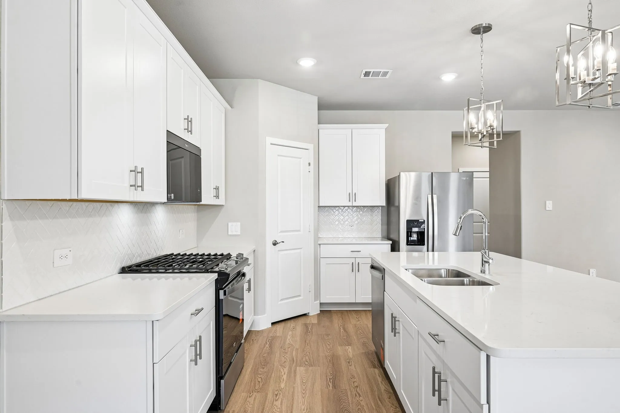 Photo is not of the actual home, but is an inspirational photo of builder’s model home and may depict options, furnishings, and/or decorator features that are not included.