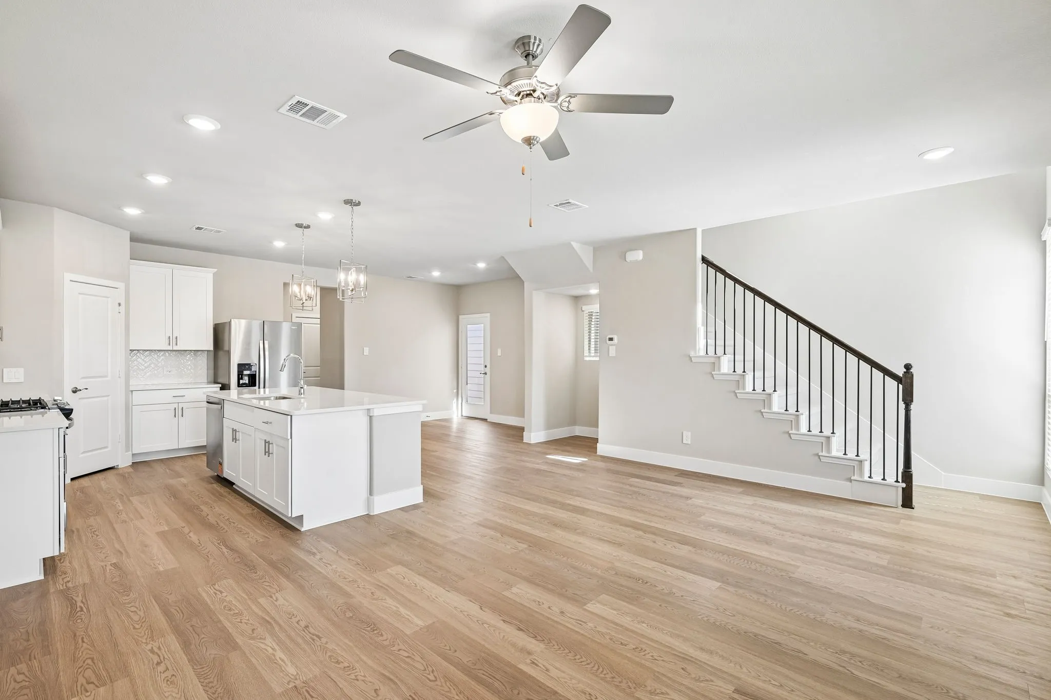 Photo is not of the actual home, but is an inspirational photo of builder’s model home and may depict options, furnishings, and/or decorator features that are not included.