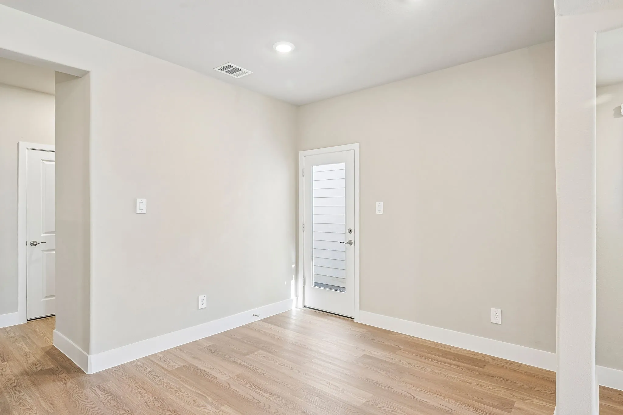 Photo is not of the actual home, but is an inspirational photo of builder’s model home and may depict options, furnishings, and/or decorator features that are not included.
