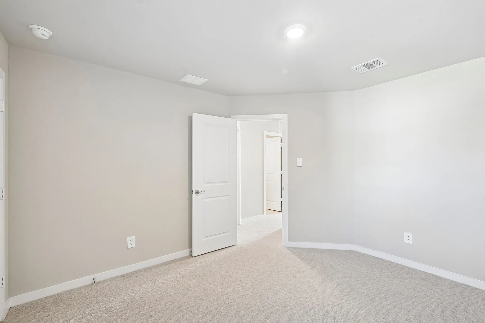 Photo is not of the actual home, but is an inspirational photo of builder’s model home and may depict options, furnishings, and/or decorator features that are not included.