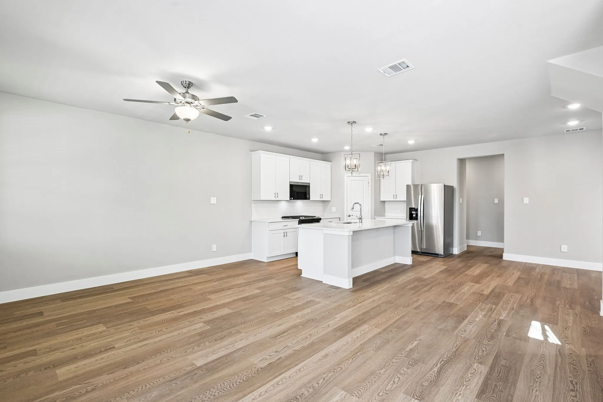 Photo is not of the actual home, but is an inspirational photo of builder’s model home and may depict options, furnishings, and/or decorator features that are not included.