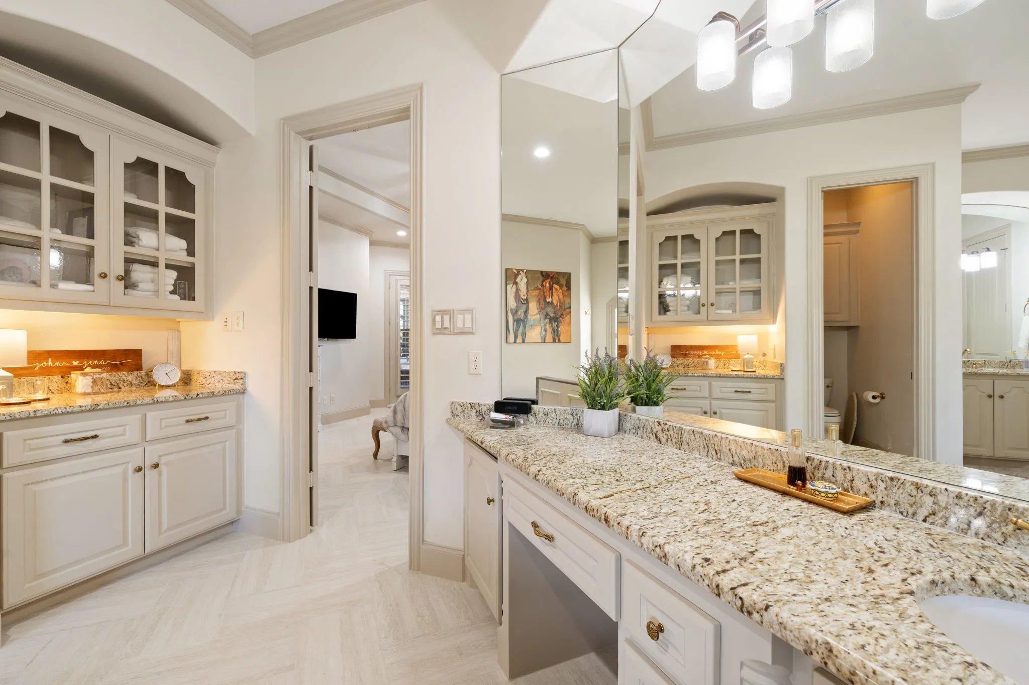 Single Family Residence For Sale in Rockwall County , 1 Clements Court, Heath, Texas 75032, 4 Bedroom, 3 Bathroom, 3 Garage spaces, 3,996 Sqft, built in 2004, mls#21382672, Real Estate Agent in Heath, Homes For Sale in Rockwall county, Homes For Sale in Heath, Realtor in Heath Texas, Real Estate Brokerage Independent Realty Texas, Luminita Cordes Realtor