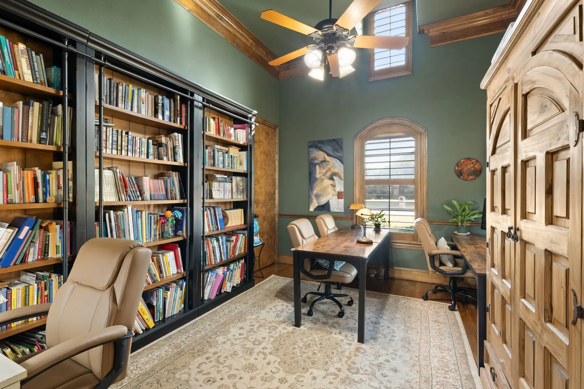 Single Family Residence For Sale in Rockwall County , 1 Clements Court, Heath, Texas 75032, 4 Bedroom, 3 Bathroom, 3 Garage spaces, 3,996 Sqft, built in 2004, mls#21382672, Real Estate Agent in Heath, Homes For Sale in Rockwall county, Homes For Sale in Heath, Realtor in Heath Texas, Real Estate Brokerage Independent Realty Texas, Luminita Cordes Realtor