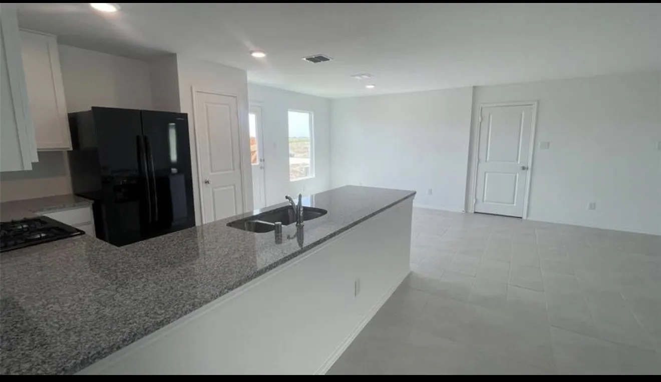 Single Family Residence For Rent in Kaufman County , 1817 Mallen Farm Ridge, Crandall, Texas 75114, 3 Bedroom, 2 Bathroom, 2 Garage spaces, 1,450 Sqft, built in 2024, mls#21390554, Real Estate Agent in Crandall, Homes For Rent in Kaufman county, Homes For Rent in Crandall, Realtor in Crandall Texas, Real Estate Brokerage Independent Realty Texas, Luminita Cordes Realtor