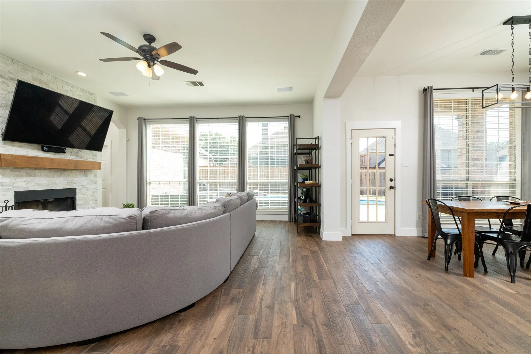 View of Open living room to kitchen