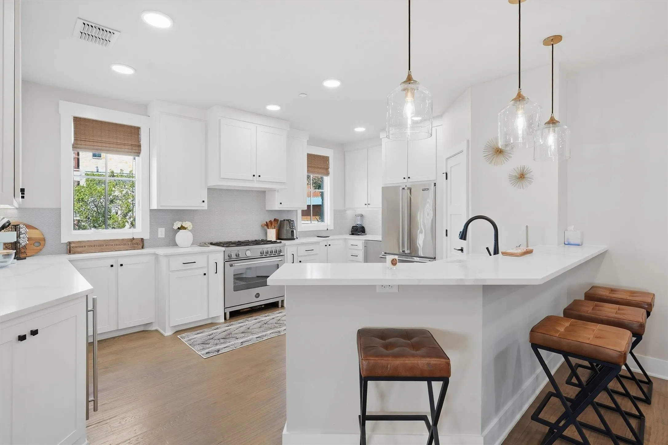 Condominium For Sale in Palo Pinto County , 1673 Scenic Drive 103, Graford, Texas 76449, 3 Bedroom, 4 Bathroom, 1 Garage spaces, 2,088 Sqft, built in 2020, mls#21390364, Real Estate Agent in Graford, Homes For Sale in Palo Pinto county, Homes For Sale in Graford, Realtor in Graford Texas, Real Estate Brokerage Independent Realty Texas, Luminita Cordes Realtor
