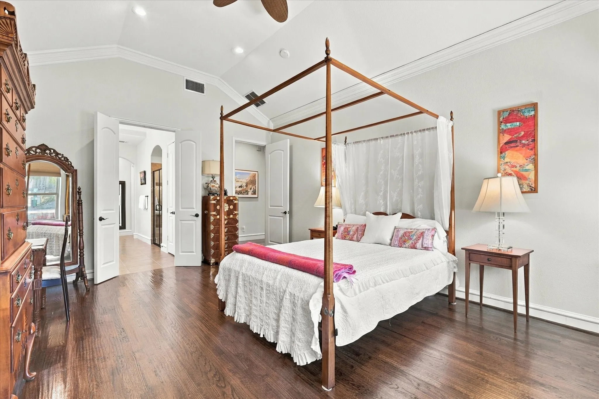 Single Family Residence For Sale in Collin County , 6108 Heron Bay Lane, Mc Kinney, Texas 75070, 3 Bedroom, 4 Bathroom, 3 Garage spaces, 2,820 Sqft, built in 2012, mls#21387342, Real Estate Agent in Mc Kinney, Homes For Sale in Collin county, Homes For Sale in Mc Kinney, Realtor in Mc Kinney Texas, Real Estate Brokerage Independent Realty Texas, Luminita Cordes Realtor