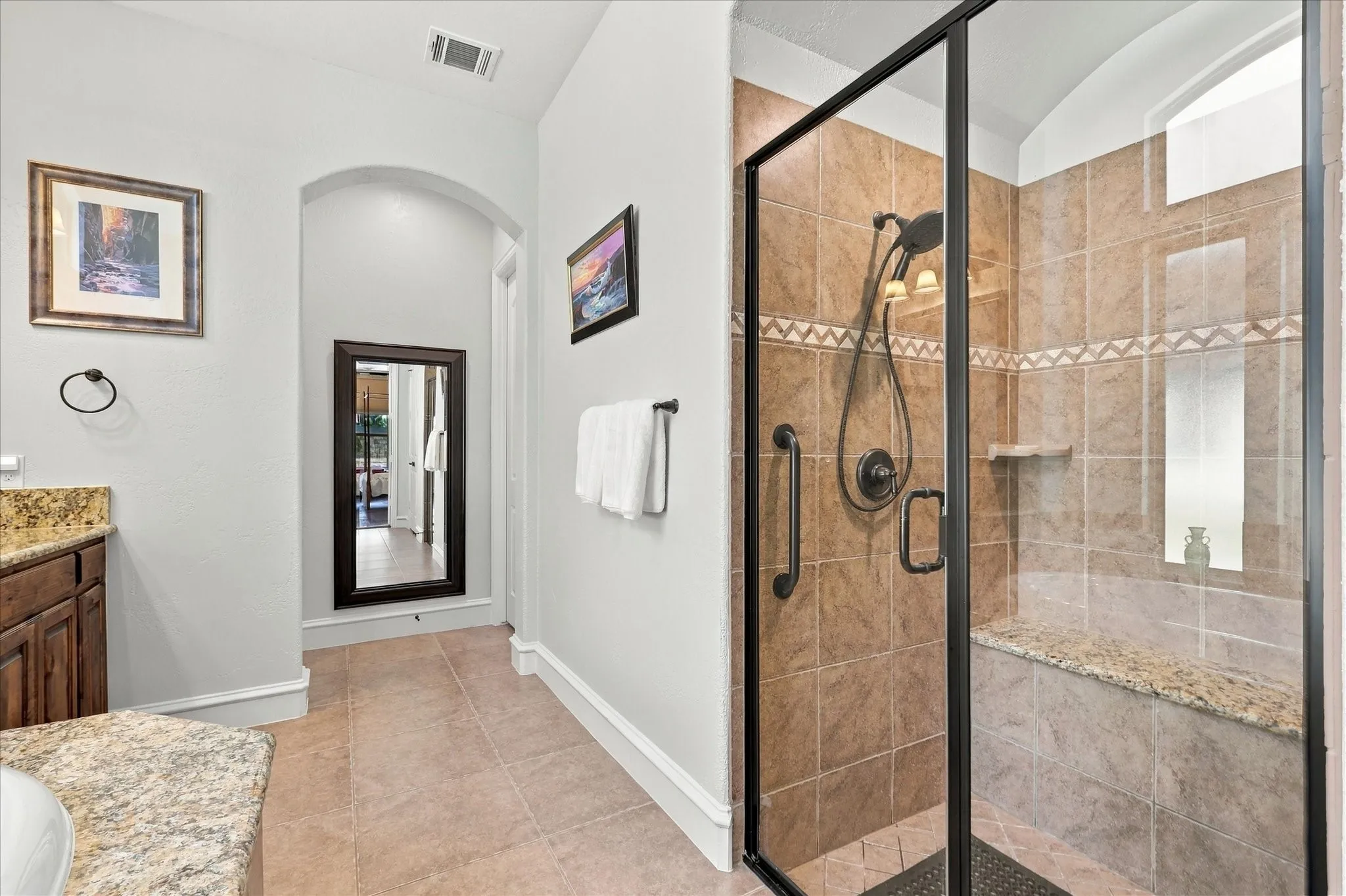 Single Family Residence For Sale in Collin County , 6108 Heron Bay Lane, Mc Kinney, Texas 75070, 3 Bedroom, 4 Bathroom, 3 Garage spaces, 2,820 Sqft, built in 2012, mls#21387342, Real Estate Agent in Mc Kinney, Homes For Sale in Collin county, Homes For Sale in Mc Kinney, Realtor in Mc Kinney Texas, Real Estate Brokerage Independent Realty Texas, Luminita Cordes Realtor