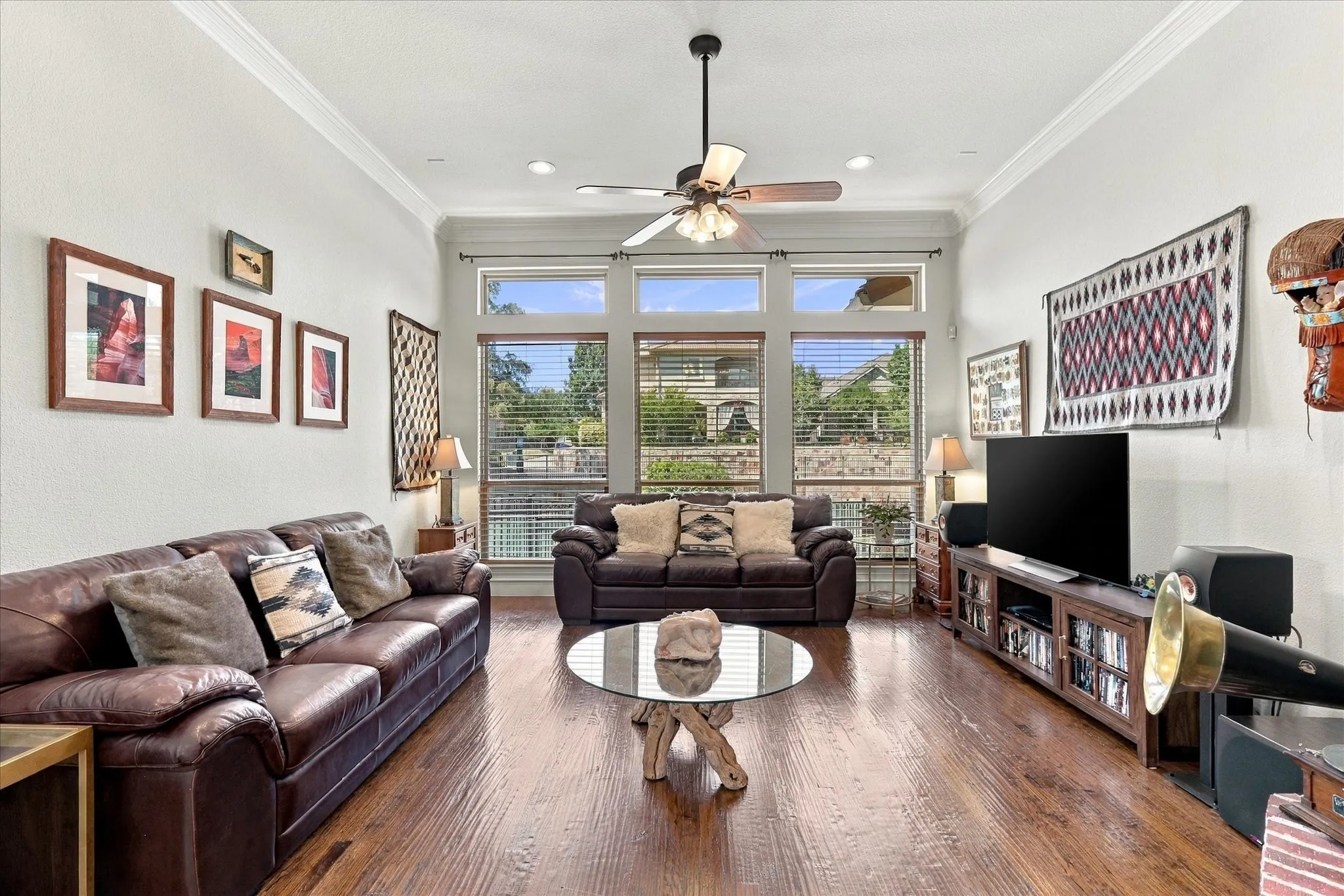 Single Family Residence For Sale in Collin County , 6108 Heron Bay Lane, Mc Kinney, Texas 75070, 3 Bedroom, 4 Bathroom, 3 Garage spaces, 2,820 Sqft, built in 2012, mls#21387342, Real Estate Agent in Mc Kinney, Homes For Sale in Collin county, Homes For Sale in Mc Kinney, Realtor in Mc Kinney Texas, Real Estate Brokerage Independent Realty Texas, Luminita Cordes Realtor