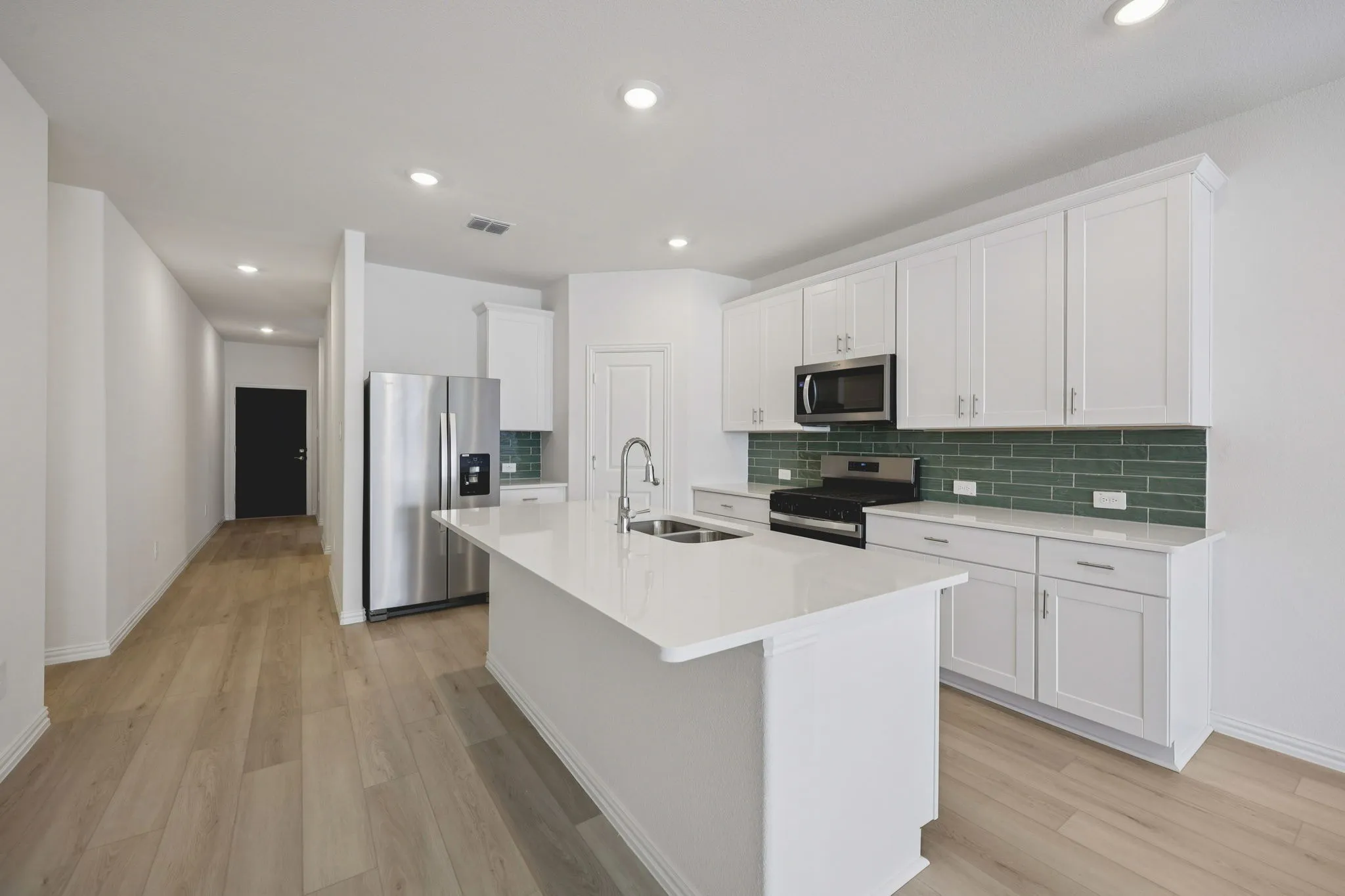 Photo is not of the actual home, but is an inspirational photo of builder’s model home and may depict options, furnishings, and/or decorator features that are not included.