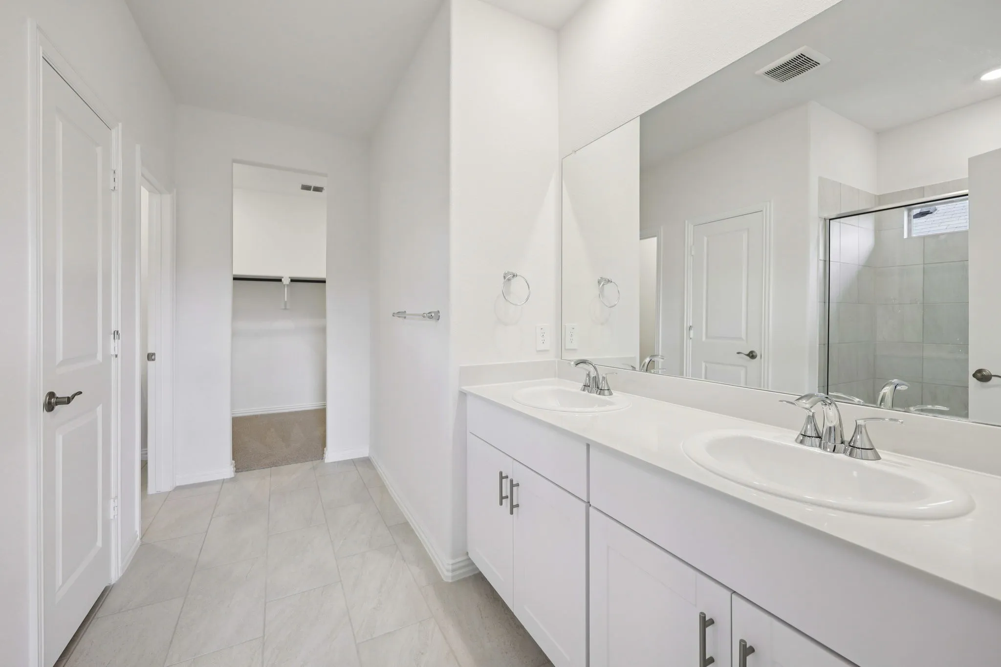 Photo is not of the actual home, but is an inspirational photo of builder’s model home and may depict options, furnishings, and/or decorator features that are not included.
