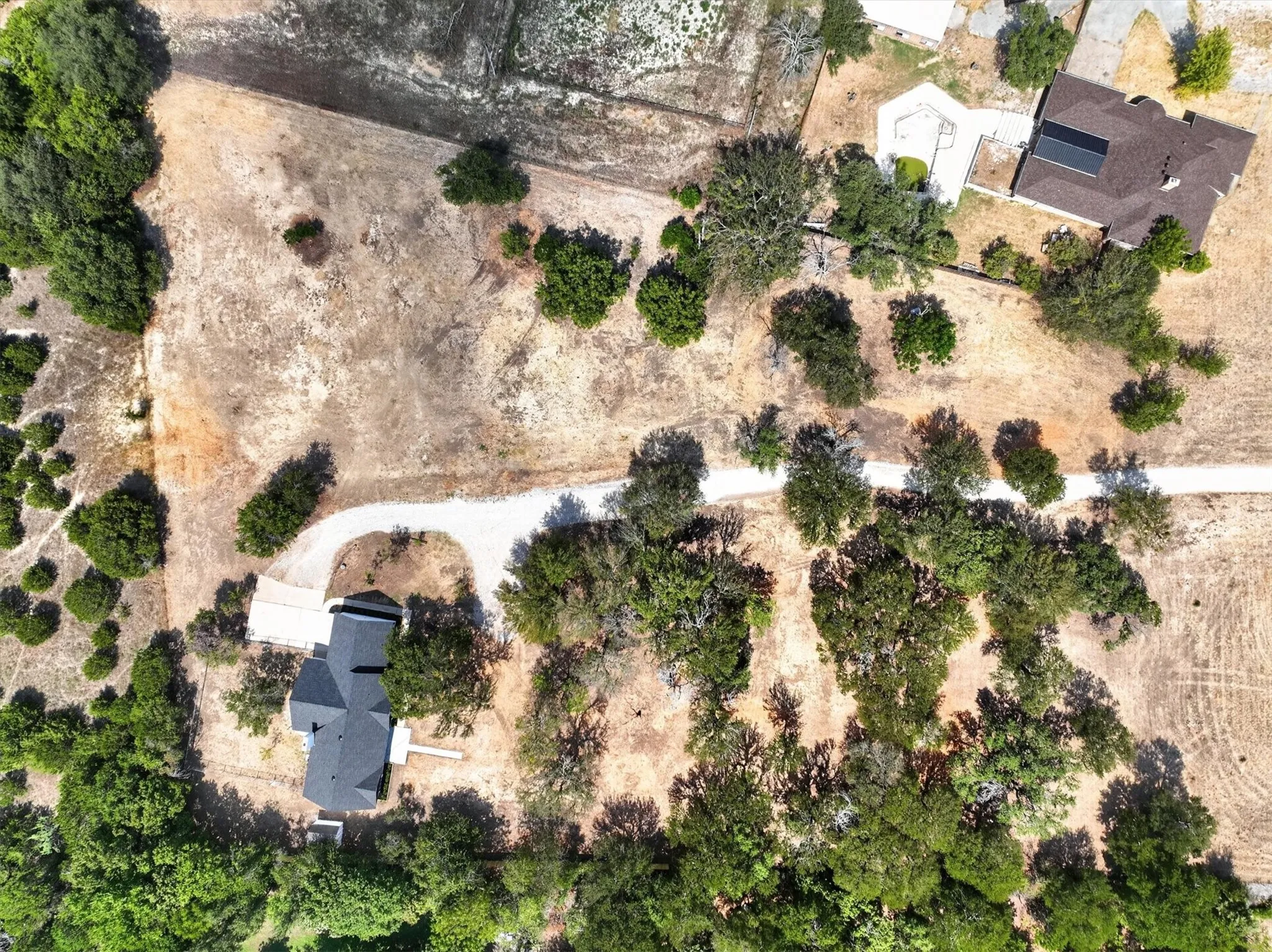 Single Family Residence For Sale in Parker County , 111 Woodcrest Street, Weatherford, Texas 76087, 3 Bedroom, 2 Bathroom, 2 Garage spaces, 1,968 Sqft, built in 1978, mls#21390509, Real Estate Agent in Weatherford, Homes For Sale in Parker county, Homes For Sale in Weatherford, Realtor in Weatherford Texas, Real Estate Brokerage Independent Realty Texas, Luminita Cordes Realtor