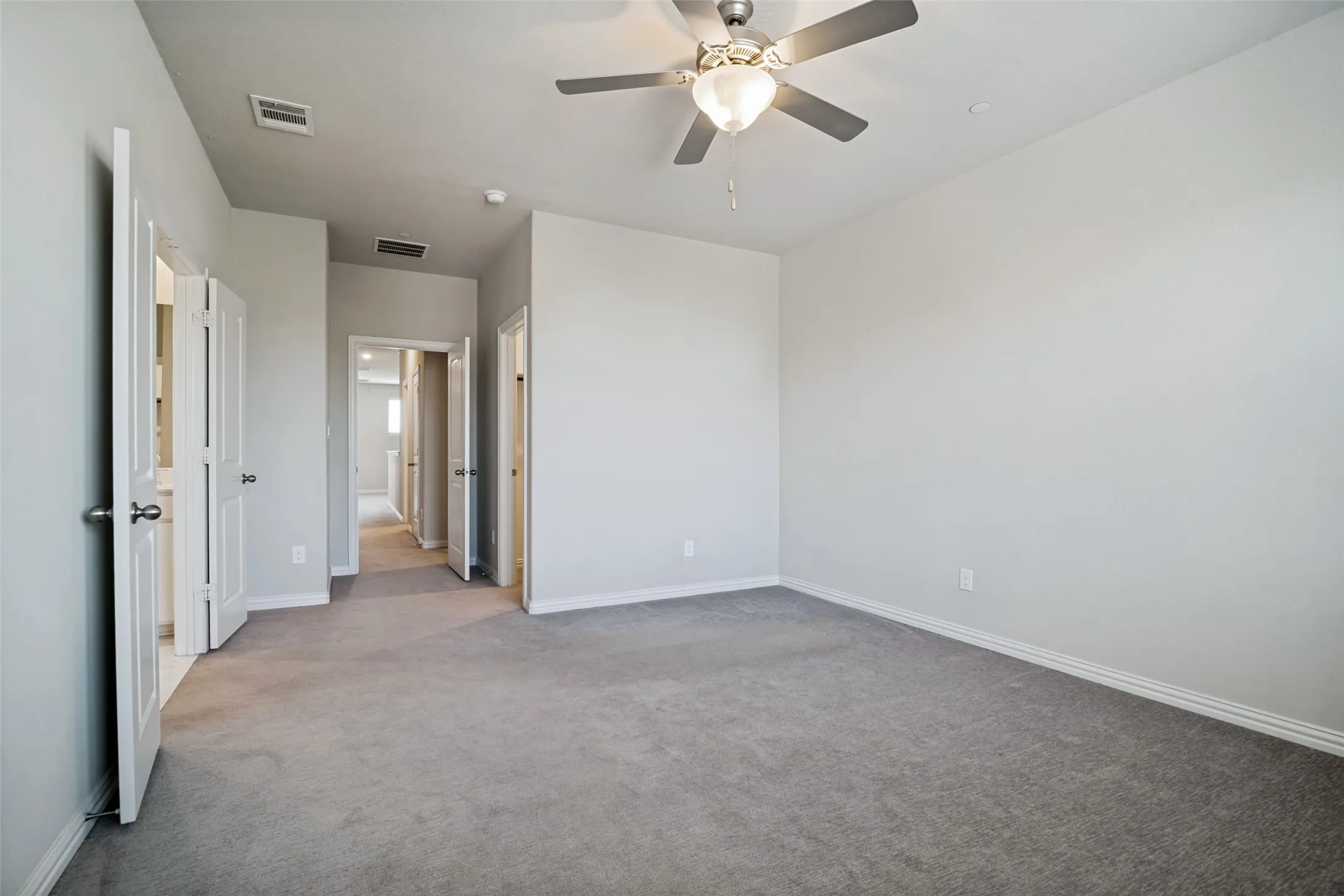 Single Family Residence For Rent in Dallas County , 7401 Sunset Boulevard, Rowlett, Texas 75088, 3 Bedroom, 3 Bathroom, 2 Garage spaces, 2,061 Sqft, built in 2019, mls#21390563, Real Estate Agent in Rowlett, Homes For Rent in Dallas county, Homes For Rent in Rowlett, Realtor in Rowlett Texas, Real Estate Brokerage Independent Realty Texas, Luminita Cordes Realtor