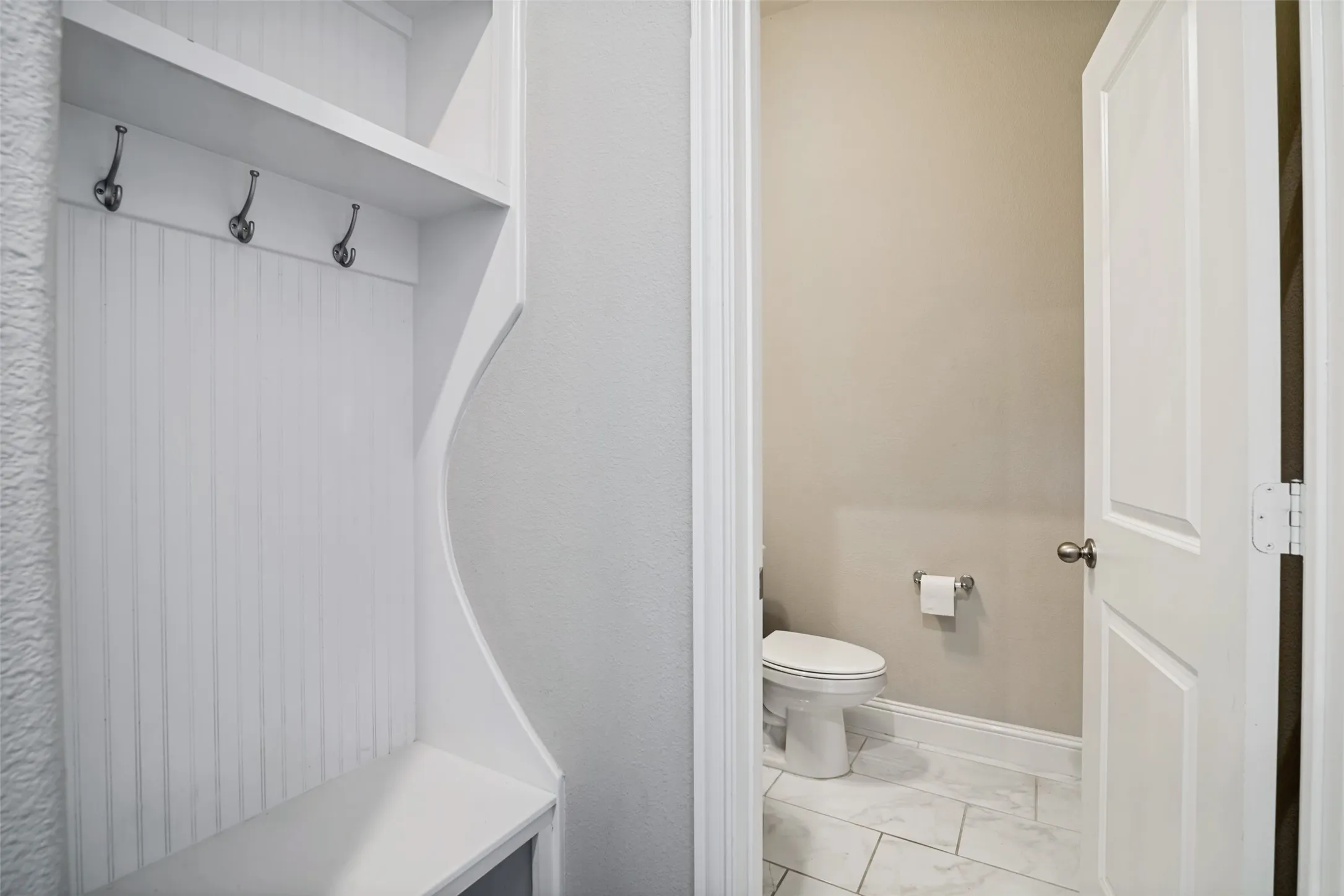 Single Family Residence For Rent in Dallas County , 7401 Sunset Boulevard, Rowlett, Texas 75088, 3 Bedroom, 3 Bathroom, 2 Garage spaces, 2,061 Sqft, built in 2019, mls#21390563, Real Estate Agent in Rowlett, Homes For Rent in Dallas county, Homes For Rent in Rowlett, Realtor in Rowlett Texas, Real Estate Brokerage Independent Realty Texas, Luminita Cordes Realtor