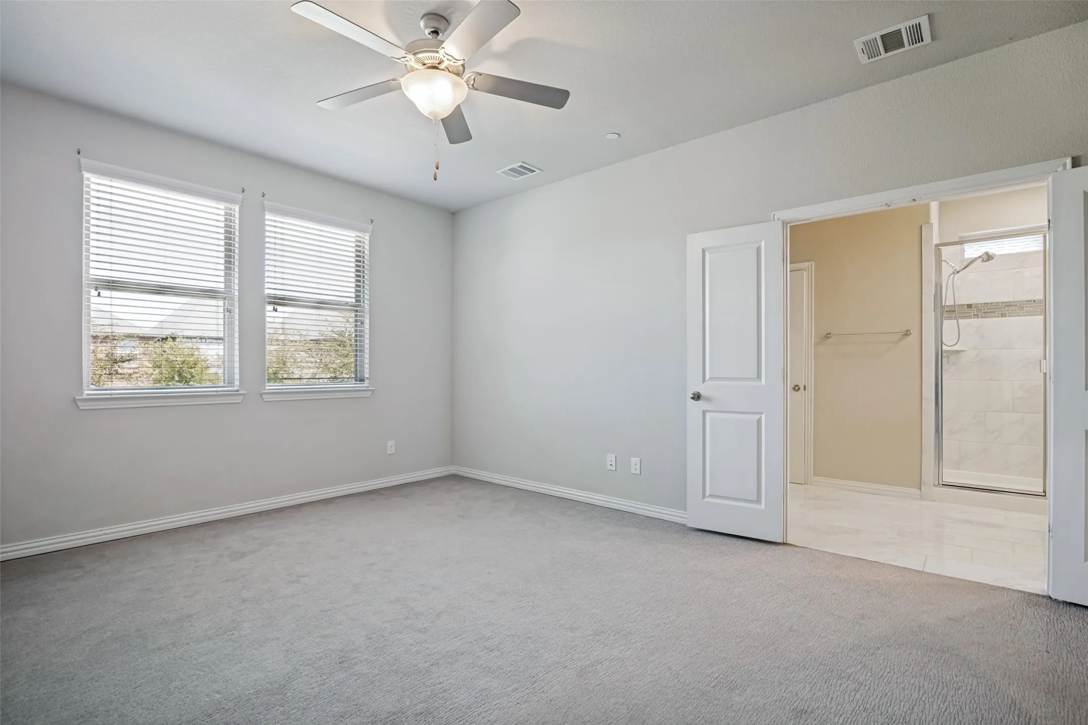 Single Family Residence For Rent in Dallas County , 7401 Sunset Boulevard, Rowlett, Texas 75088, 3 Bedroom, 3 Bathroom, 2 Garage spaces, 2,061 Sqft, built in 2019, mls#21390563, Real Estate Agent in Rowlett, Homes For Rent in Dallas county, Homes For Rent in Rowlett, Realtor in Rowlett Texas, Real Estate Brokerage Independent Realty Texas, Luminita Cordes Realtor