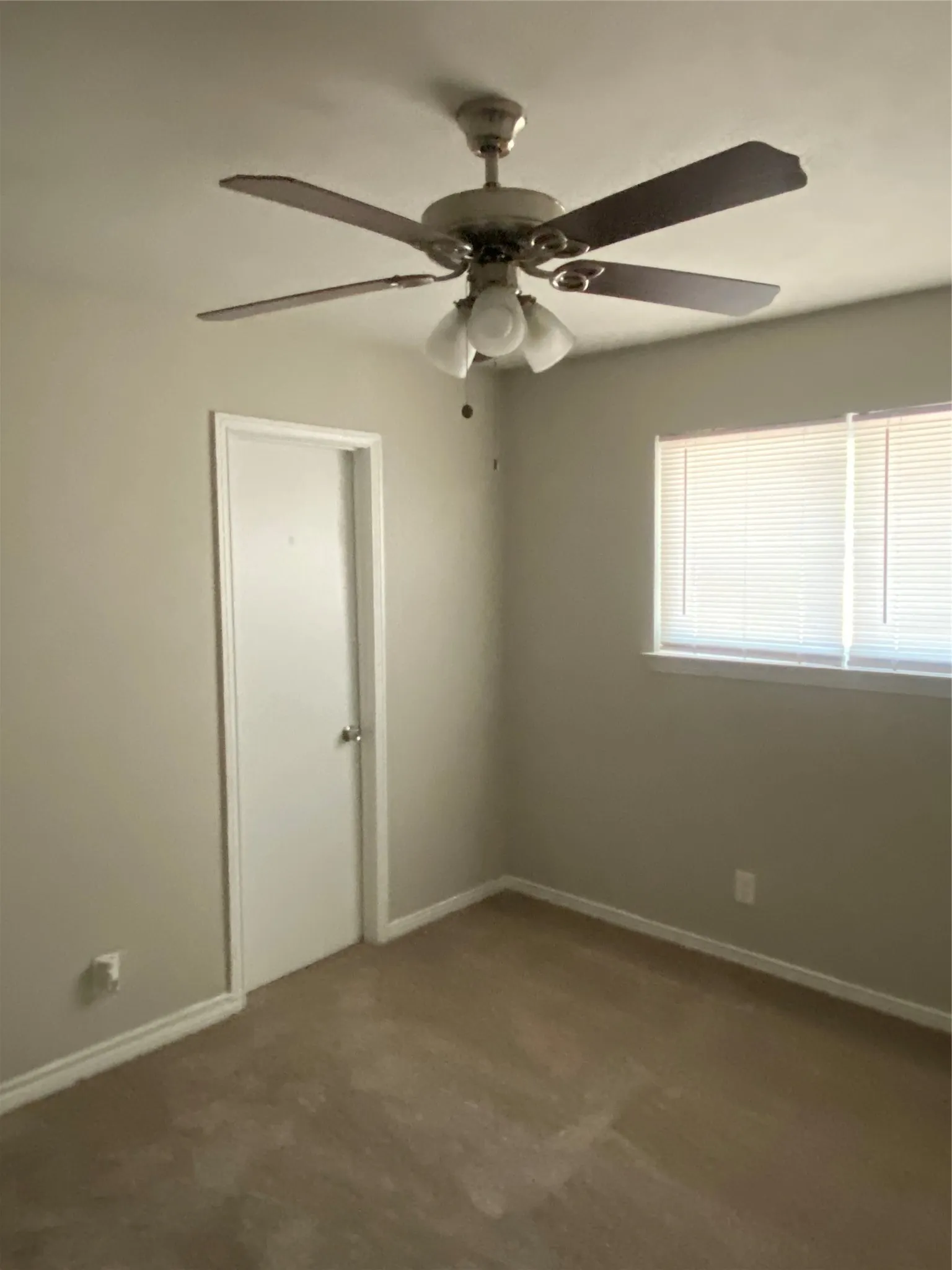 Single Family Residence For Rent in Dallas County , 6541 Rock Canyon Trail, Dallas, Texas 75232, 3 Bedroom, 2 Bathroom, 2 Garage spaces, 1,854 Sqft, built in 1966, mls#21390585, Real Estate Agent in Dallas, Homes For Rent in Dallas county, Homes For Rent in Dallas, Realtor in Dallas Texas, Real Estate Brokerage Independent Realty Texas, Luminita Cordes Realtor