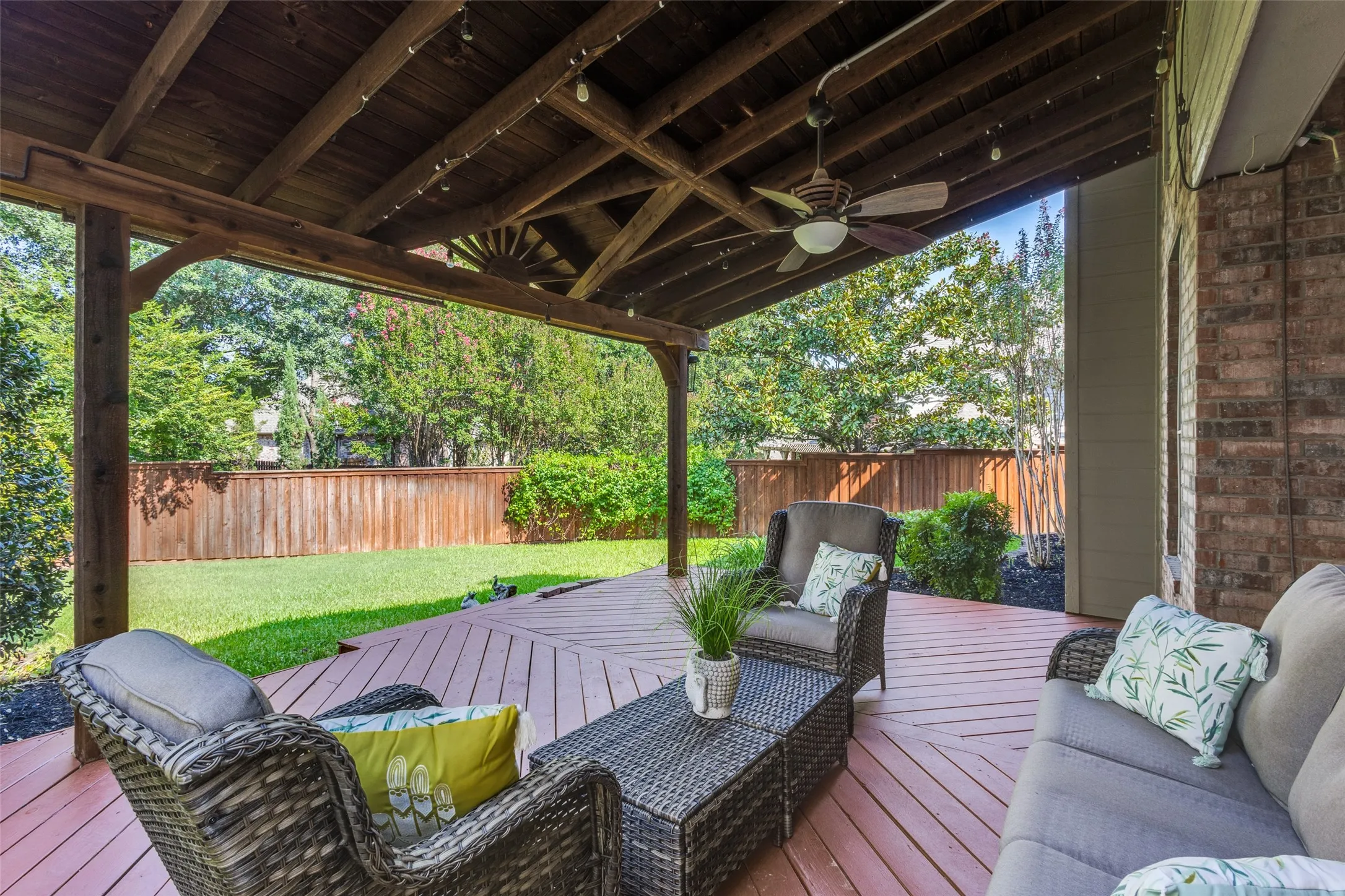 Love this covered deck and private back yard.