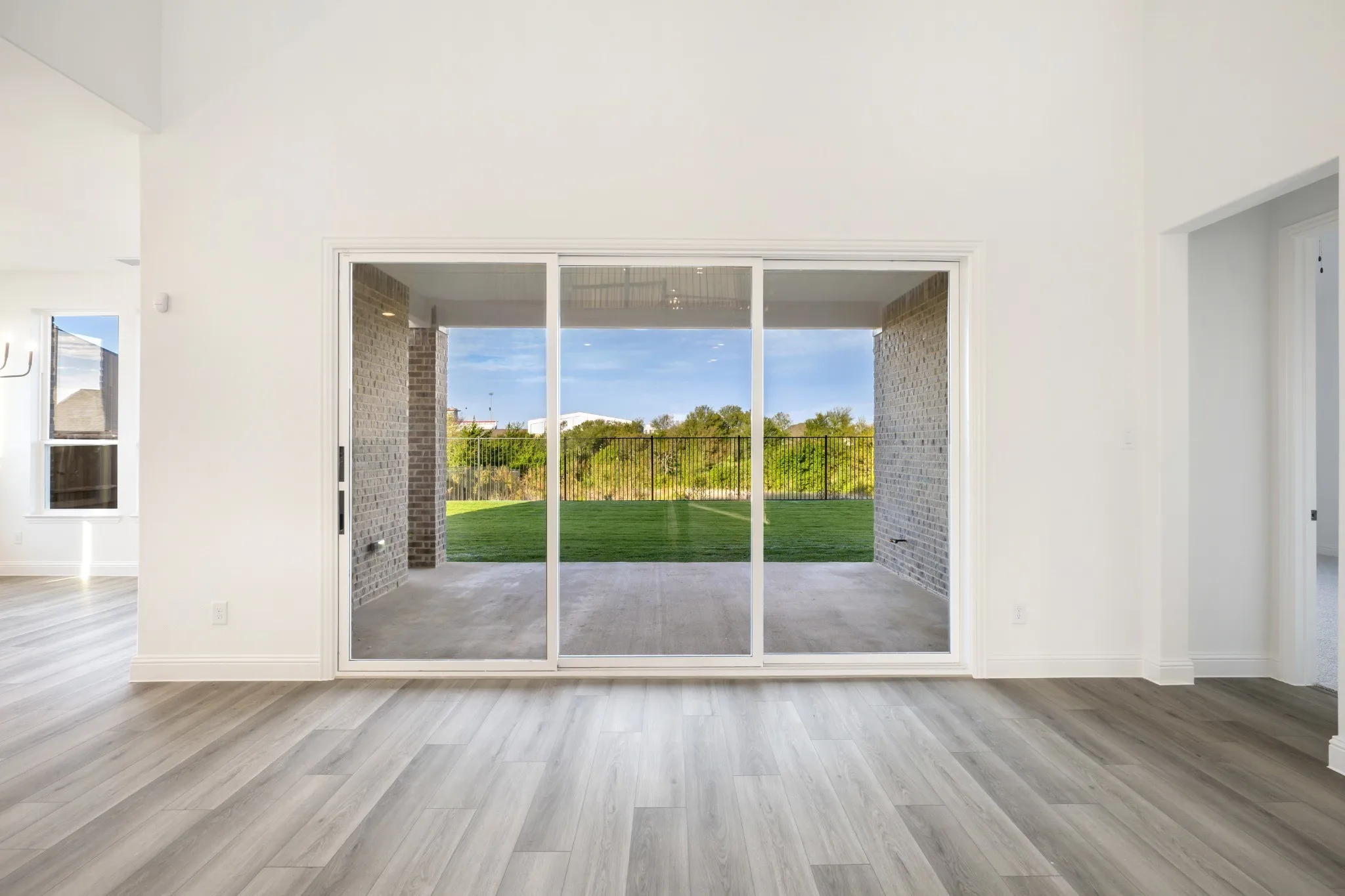 Single Family Residence For Sale in Collin County , 3015 Wallis Drive, Melissa, Texas 75454, 5 Bedroom, 5 Bathroom, 3 Garage spaces, 4,213 Sqft, built in 2026, mls#21390596, Real Estate Agent in Melissa, Homes For Sale in Collin county, Homes For Sale in Melissa, Realtor in Melissa Texas, Real Estate Brokerage Independent Realty Texas, Luminita Cordes Realtor