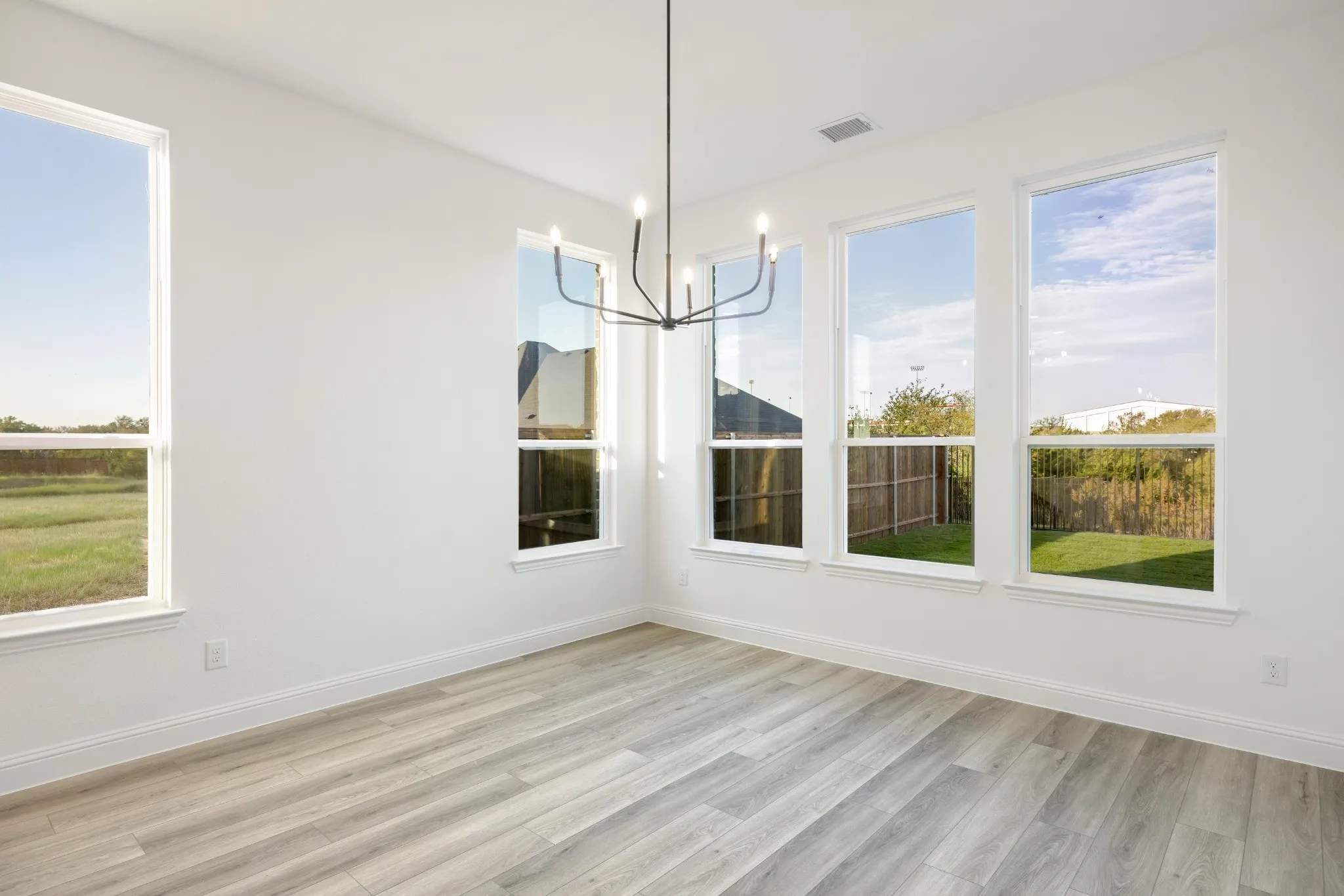 Single Family Residence For Sale in Collin County , 3015 Wallis Drive, Melissa, Texas 75454, 5 Bedroom, 5 Bathroom, 3 Garage spaces, 4,213 Sqft, built in 2026, mls#21390596, Real Estate Agent in Melissa, Homes For Sale in Collin county, Homes For Sale in Melissa, Realtor in Melissa Texas, Real Estate Brokerage Independent Realty Texas, Luminita Cordes Realtor