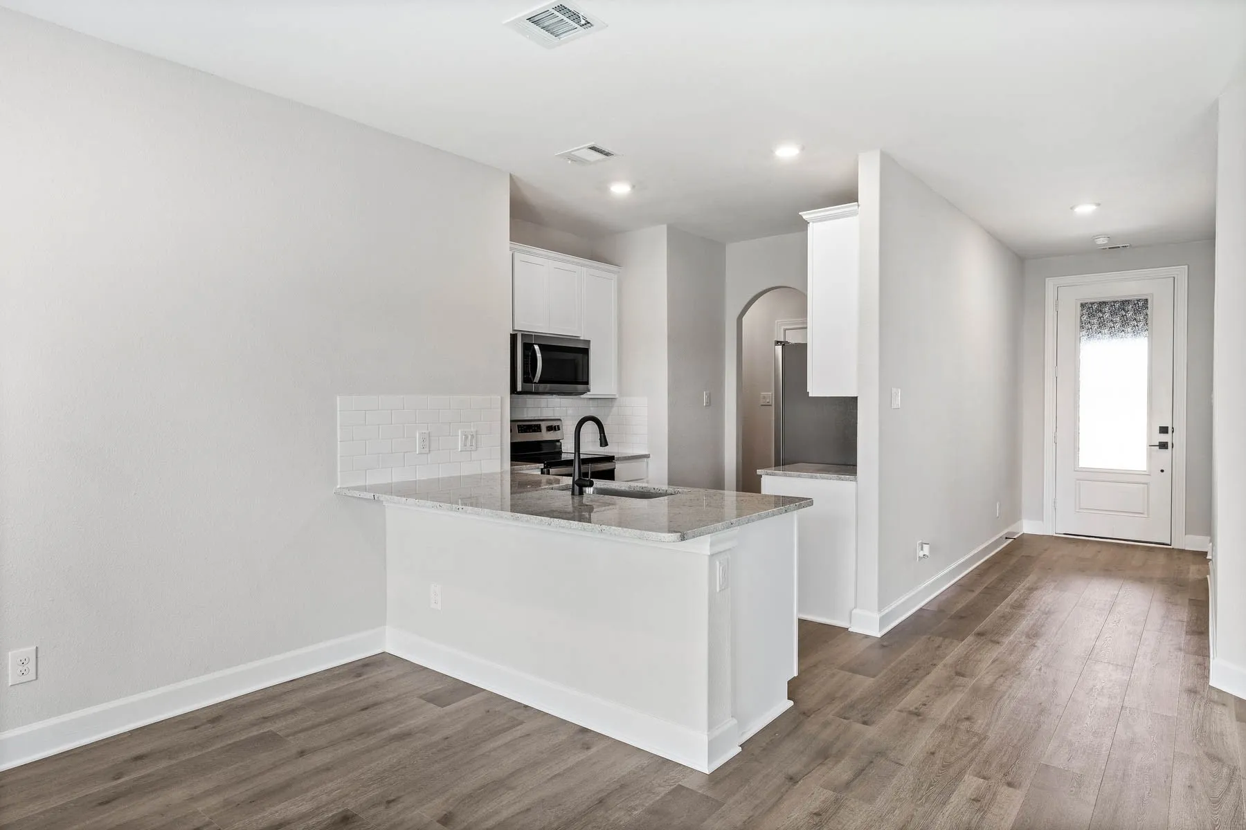Single Family Residence For Sale in Dallas County , 1013 Pecan Place, Hutchins, Texas 75141, 3 Bedroom, 2 Bathroom, 2 Garage spaces, 1,229 Sqft, built in 2026, mls#21390598, Real Estate Agent in Hutchins, Homes For Sale in Dallas county, Homes For Sale in Hutchins, Realtor in Hutchins Texas, Real Estate Brokerage Independent Realty Texas, Luminita Cordes Realtor