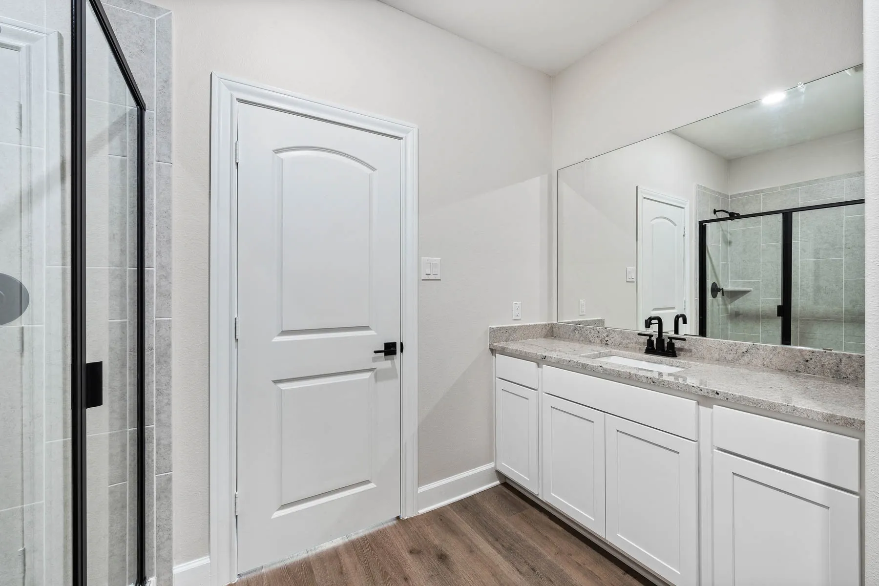 Single Family Residence For Sale in Dallas County , 1013 Pecan Place, Hutchins, Texas 75141, 3 Bedroom, 2 Bathroom, 2 Garage spaces, 1,229 Sqft, built in 2026, mls#21390598, Real Estate Agent in Hutchins, Homes For Sale in Dallas county, Homes For Sale in Hutchins, Realtor in Hutchins Texas, Real Estate Brokerage Independent Realty Texas, Luminita Cordes Realtor