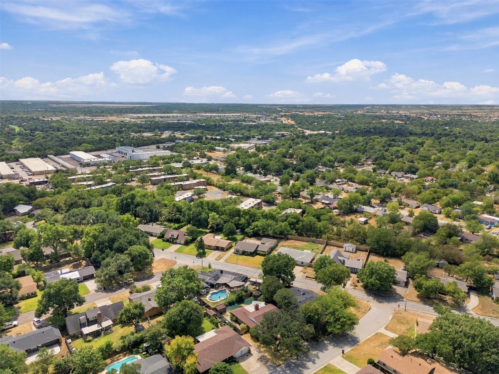 Single Family Residence For Sale in Tarrant County , 7037 Treehaven Road, Fort Worth, Texas 76116, 4 Bedroom, 3 Bathroom, 2 Garage spaces, 1,949 Sqft, built in 1961, mls#21385790, Real Estate Agent in Fort Worth, Homes For Sale in Tarrant county, Homes For Sale in Fort Worth, Realtor in Fort Worth Texas, Real Estate Brokerage Independent Realty Texas, Luminita Cordes Realtor