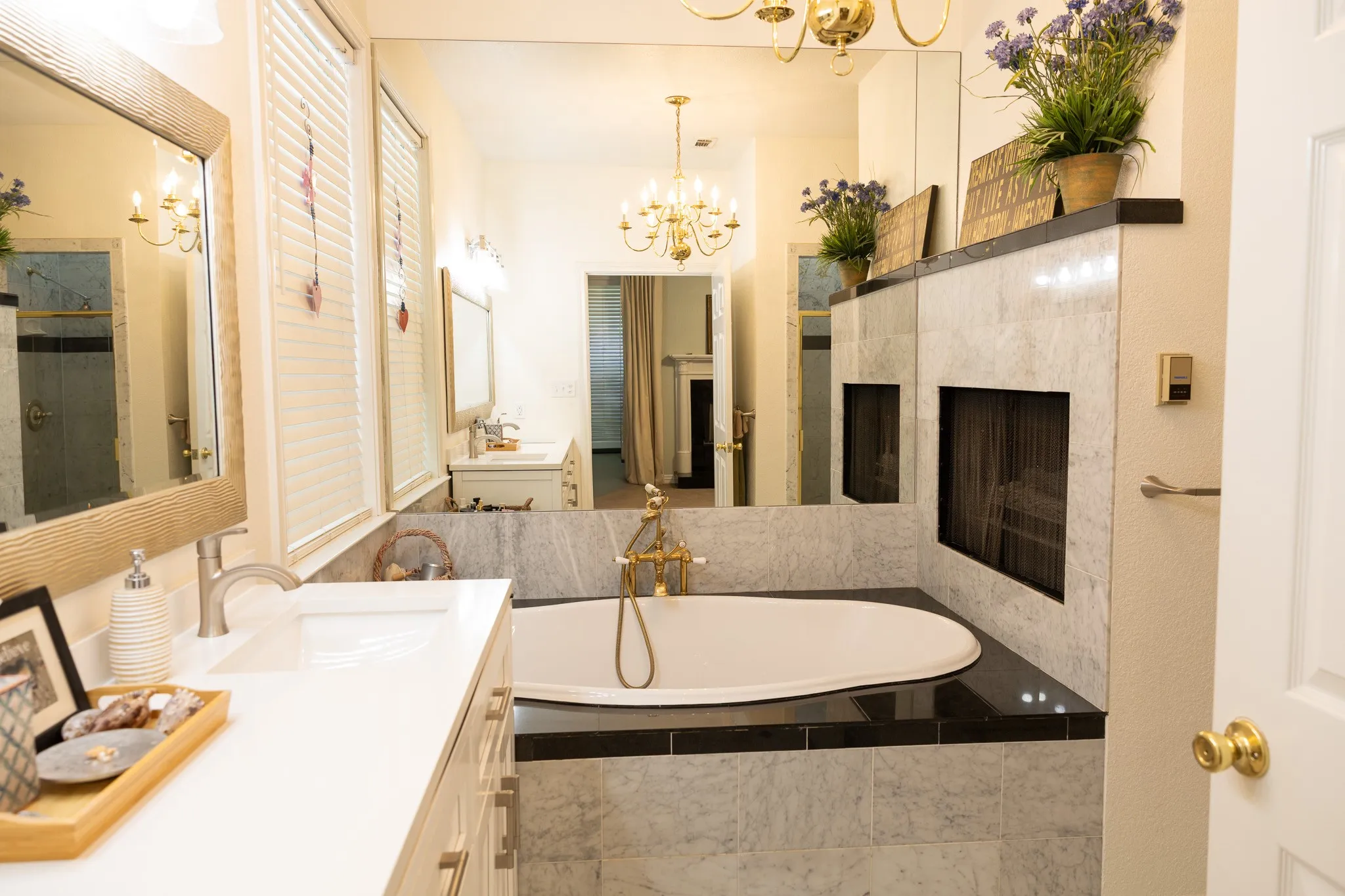 Duplex For Sale in Parker County , 300 W Spring Street, Weatherford, Texas 76086, 6 Bedroom, 5 Bathroom, 4 Garage spaces, 0 Sqft, built in 2000, mls#21389205, Real Estate Agent in Weatherford, Homes For Sale in Parker county, Homes For Sale in Weatherford, Realtor in Weatherford Texas, Real Estate Brokerage Independent Realty Texas, Luminita Cordes Realtor