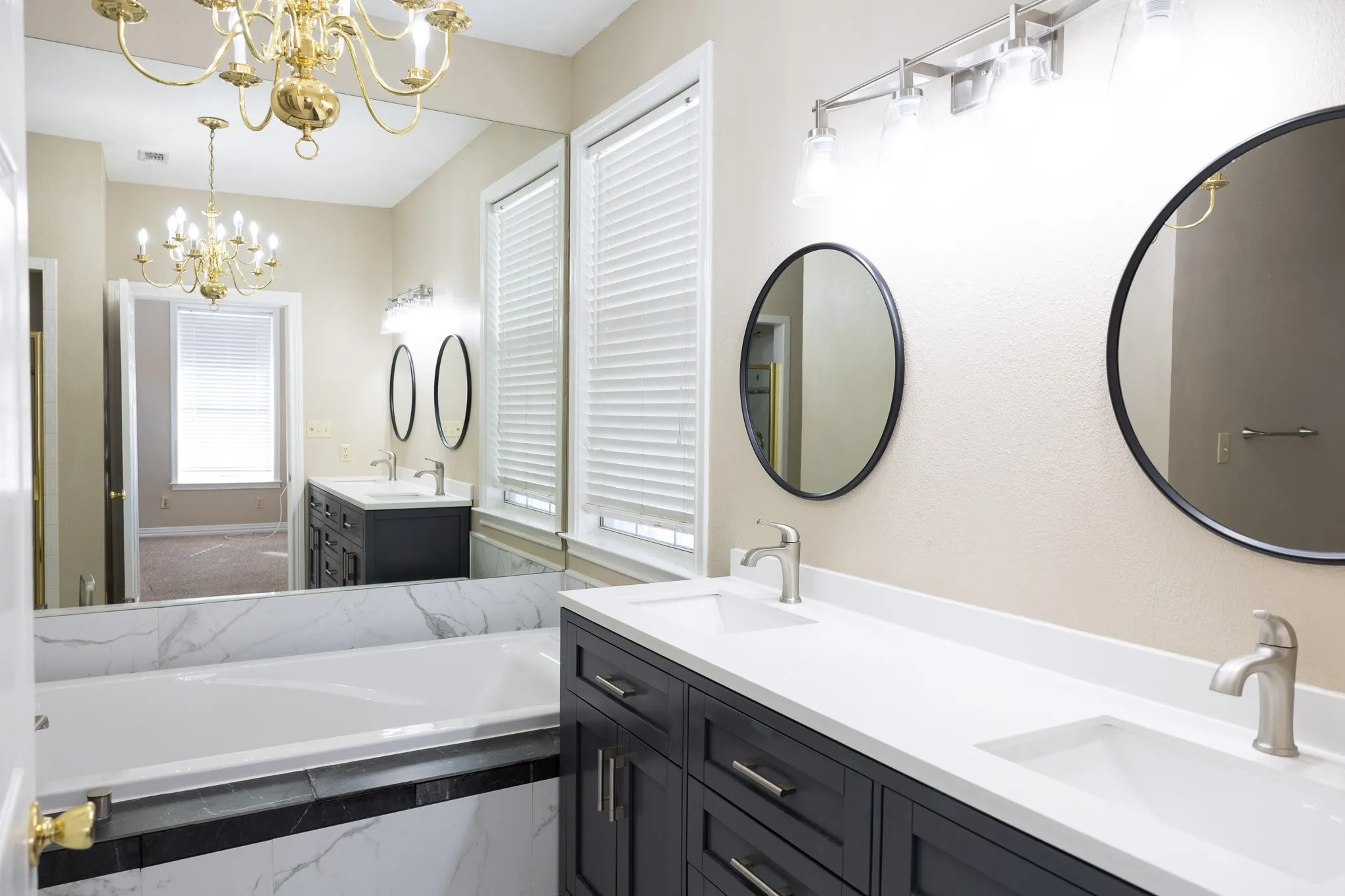 Duplex For Sale in Parker County , 300 W Spring Street, Weatherford, Texas 76086, 6 Bedroom, 5 Bathroom, 4 Garage spaces, 0 Sqft, built in 2000, mls#21389205, Real Estate Agent in Weatherford, Homes For Sale in Parker county, Homes For Sale in Weatherford, Realtor in Weatherford Texas, Real Estate Brokerage Independent Realty Texas, Luminita Cordes Realtor
