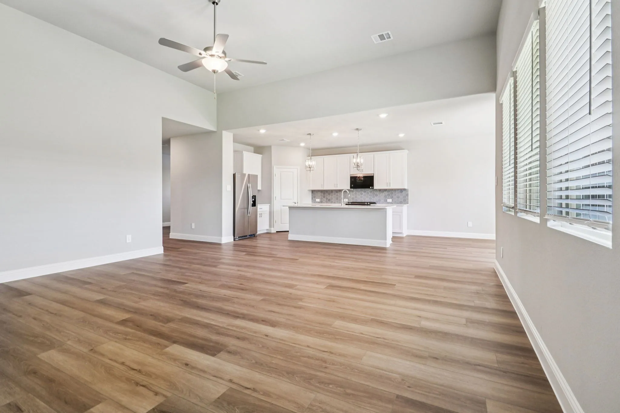 Photo is not of the actual home, but is an inspirational photo of builder’s model home and may depict options, furnishings, and/or decorator features that are not included.