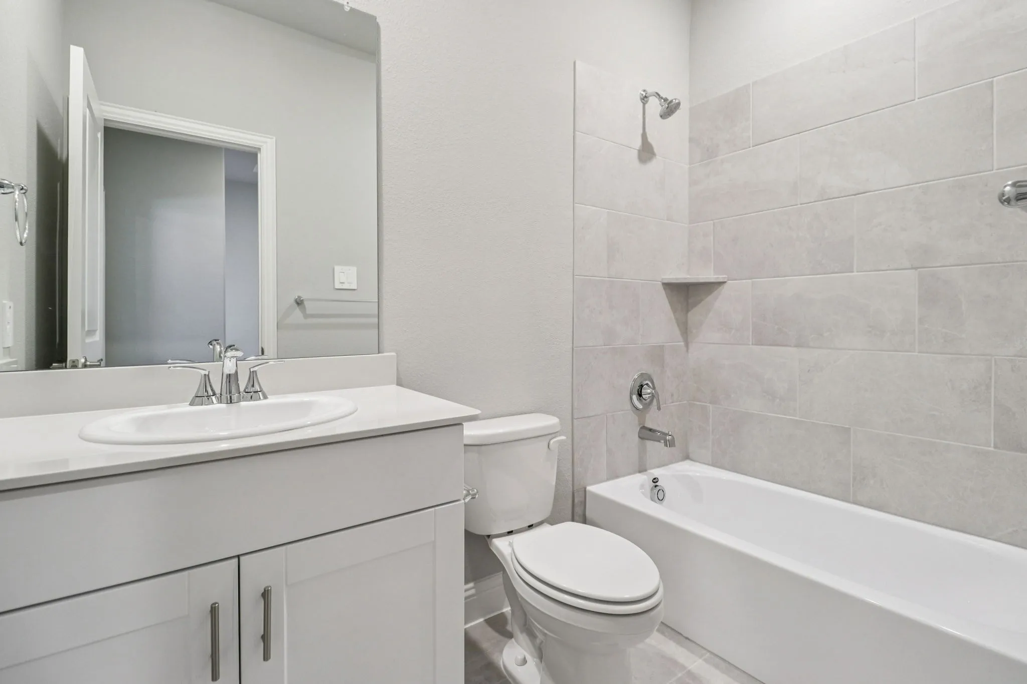 Photo is not of the actual home, but is an inspirational photo of builder’s model home and may depict options, furnishings, and/or decorator features that are not included.