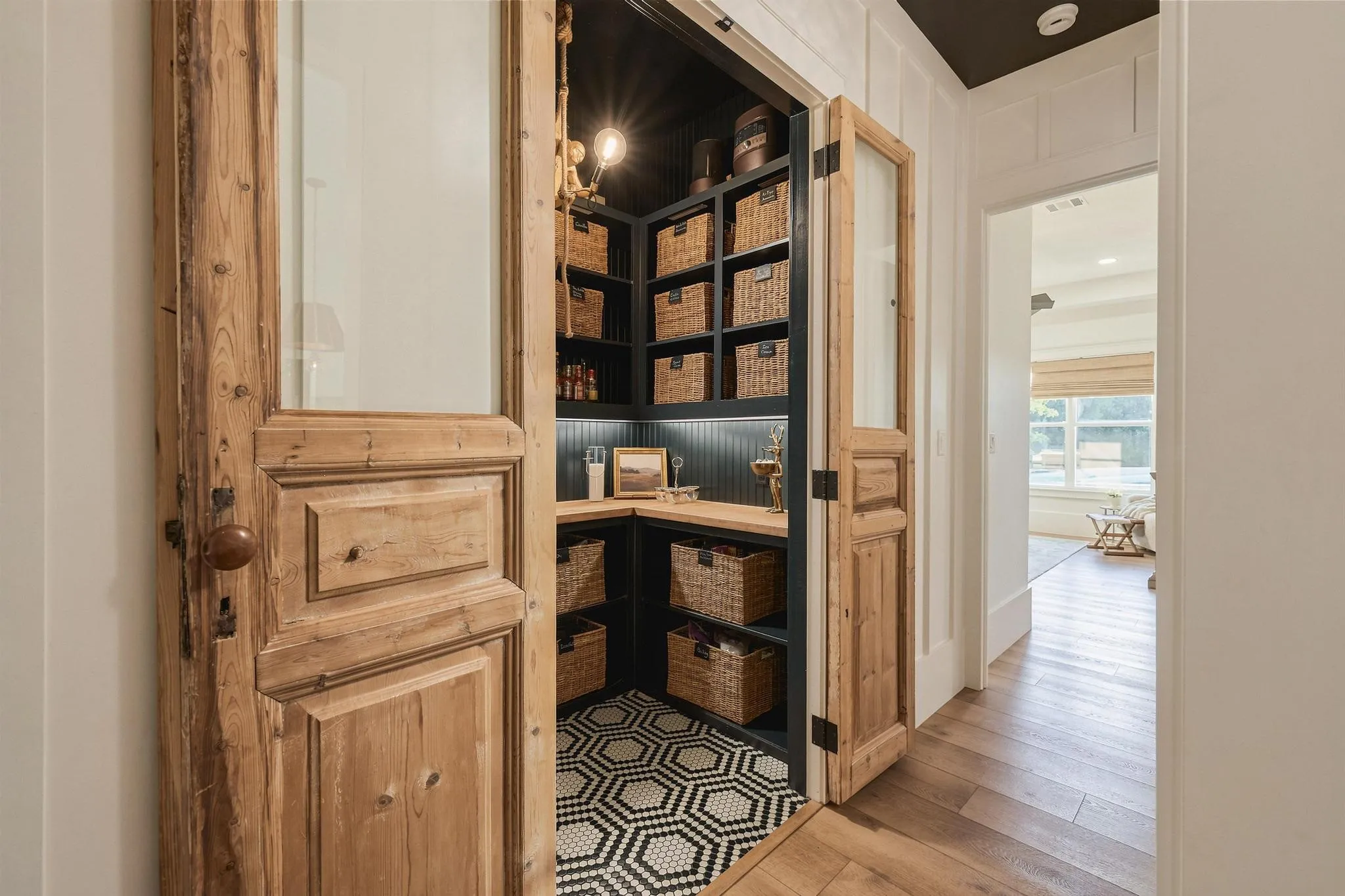 Single Family Residence For Sale in Hunt County , 1589 County Road 4720, Wolfe City, Texas 75496, 4 Bedroom, 4 Bathroom, 2 Garage spaces, 2,803 Sqft, built in 2023, mls#21382966, Real Estate Agent in Wolfe City, Homes For Sale in Hunt county, Homes For Sale in Wolfe City, Realtor in Wolfe City Texas, Real Estate Brokerage Independent Realty Texas, Luminita Cordes Realtor