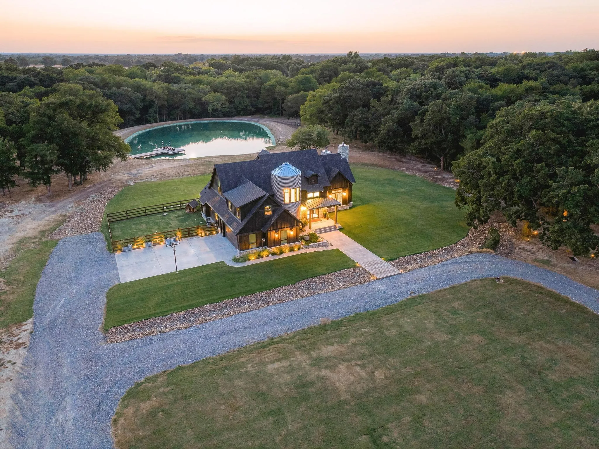 Single Family Residence For Sale in Hunt County , 1589 County Road 4720, Wolfe City, Texas 75496, 4 Bedroom, 4 Bathroom, 2 Garage spaces, 2,803 Sqft, built in 2023, mls#21382966, Real Estate Agent in Wolfe City, Homes For Sale in Hunt county, Homes For Sale in Wolfe City, Realtor in Wolfe City Texas, Real Estate Brokerage Independent Realty Texas, Luminita Cordes Realtor