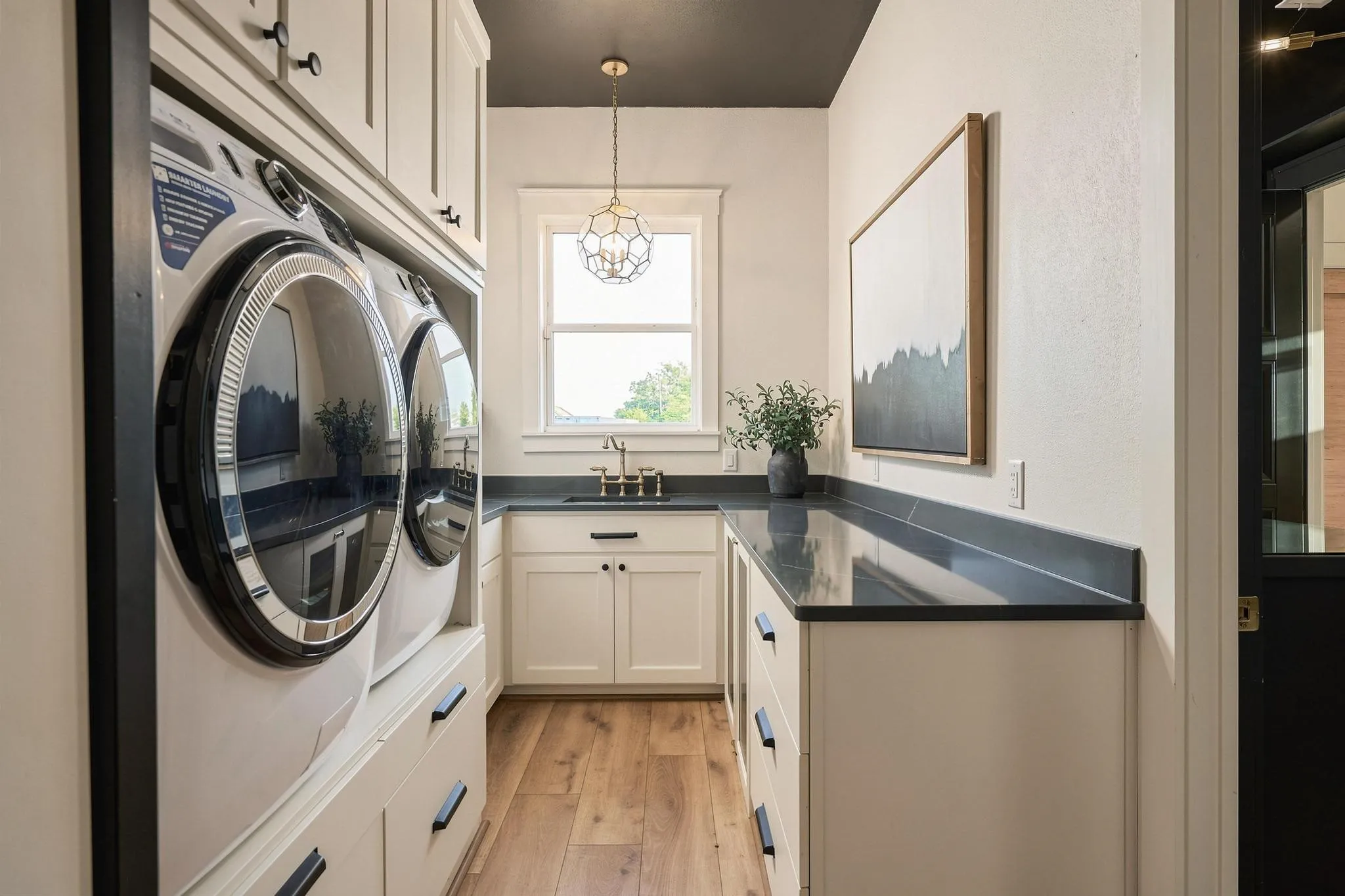 Single Family Residence For Sale in Hunt County , 1589 County Road 4720, Wolfe City, Texas 75496, 4 Bedroom, 4 Bathroom, 2 Garage spaces, 2,803 Sqft, built in 2023, mls#21382966, Real Estate Agent in Wolfe City, Homes For Sale in Hunt county, Homes For Sale in Wolfe City, Realtor in Wolfe City Texas, Real Estate Brokerage Independent Realty Texas, Luminita Cordes Realtor