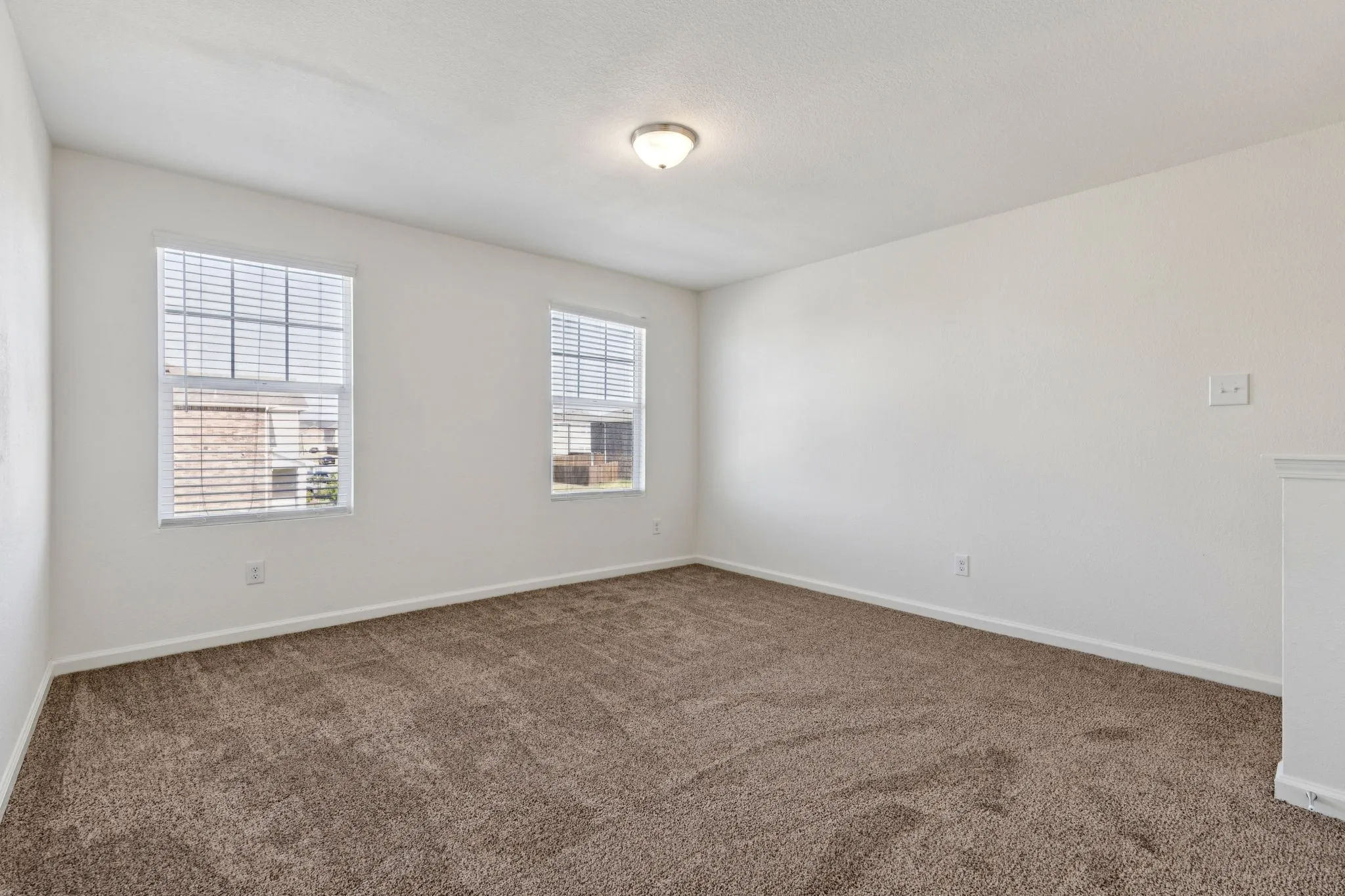 Single Family Residence For Rent in Collin County , 1613 Washington Street, Princeton, Texas 75407, 3 Bedroom, 3 Bathroom, 2 Garage spaces, 1,826 Sqft, built in 2021, mls#21390630, Real Estate Agent in Princeton, Homes For Rent in Collin county, Homes For Rent in Princeton, Realtor in Princeton Texas, Real Estate Brokerage Independent Realty Texas, Luminita Cordes Realtor