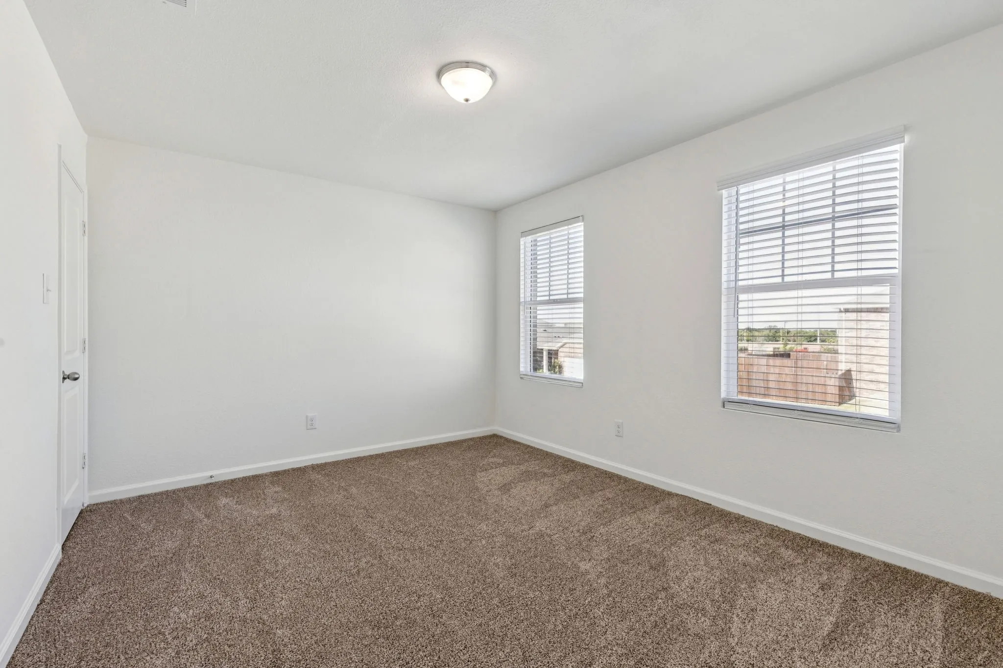 Single Family Residence For Rent in Collin County , 1613 Washington Street, Princeton, Texas 75407, 3 Bedroom, 3 Bathroom, 2 Garage spaces, 1,826 Sqft, built in 2021, mls#21390630, Real Estate Agent in Princeton, Homes For Rent in Collin county, Homes For Rent in Princeton, Realtor in Princeton Texas, Real Estate Brokerage Independent Realty Texas, Luminita Cordes Realtor