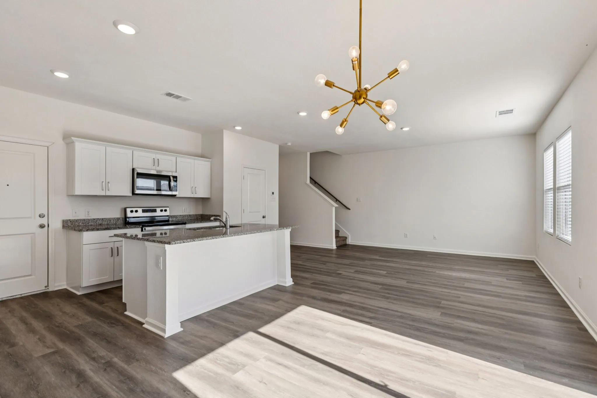 Single Family Residence For Rent in Collin County , 1613 Washington Street, Princeton, Texas 75407, 3 Bedroom, 3 Bathroom, 2 Garage spaces, 1,826 Sqft, built in 2021, mls#21390630, Real Estate Agent in Princeton, Homes For Rent in Collin county, Homes For Rent in Princeton, Realtor in Princeton Texas, Real Estate Brokerage Independent Realty Texas, Luminita Cordes Realtor