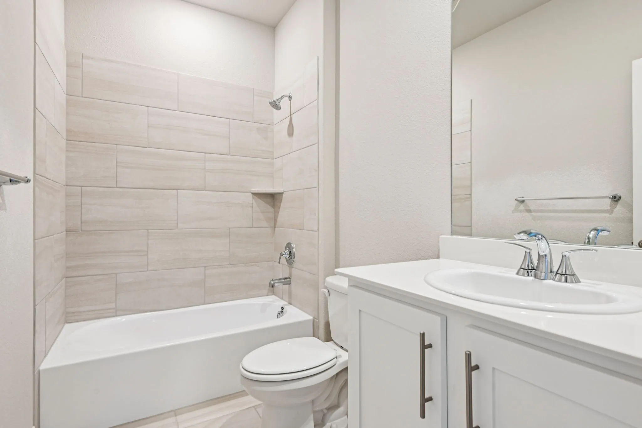 Photo is not of the actual home, but is an inspirational photo of builder’s model home and may depict options, furnishings, and/or decorator features that are not included.