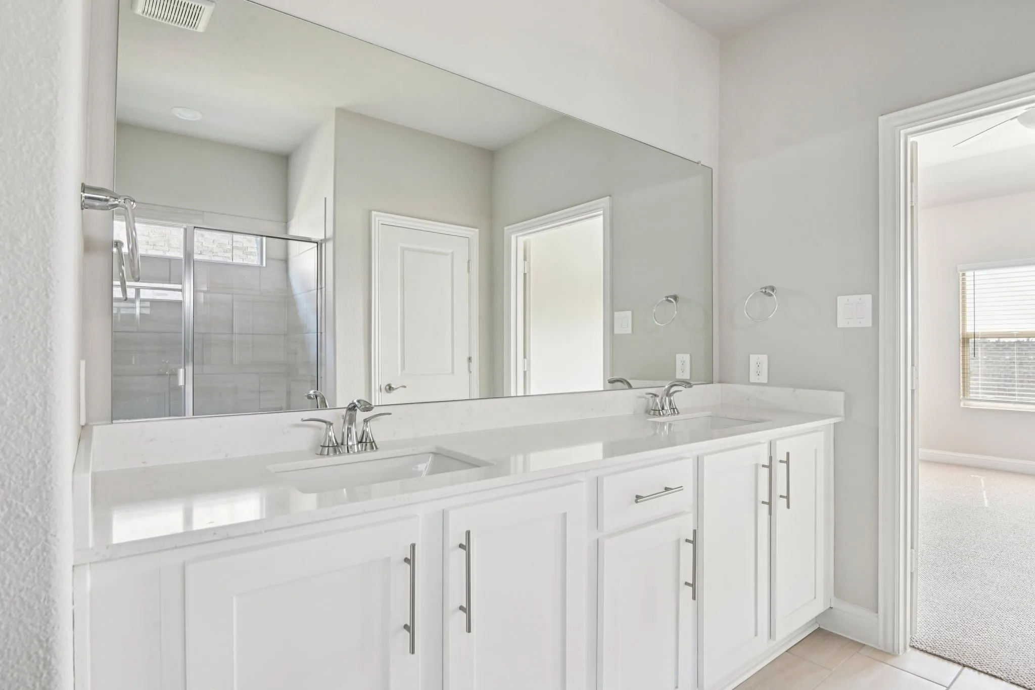 Photo is not of the actual home, but is an inspirational photo of builder’s model home and may depict options, furnishings, and/or decorator features that are not included.